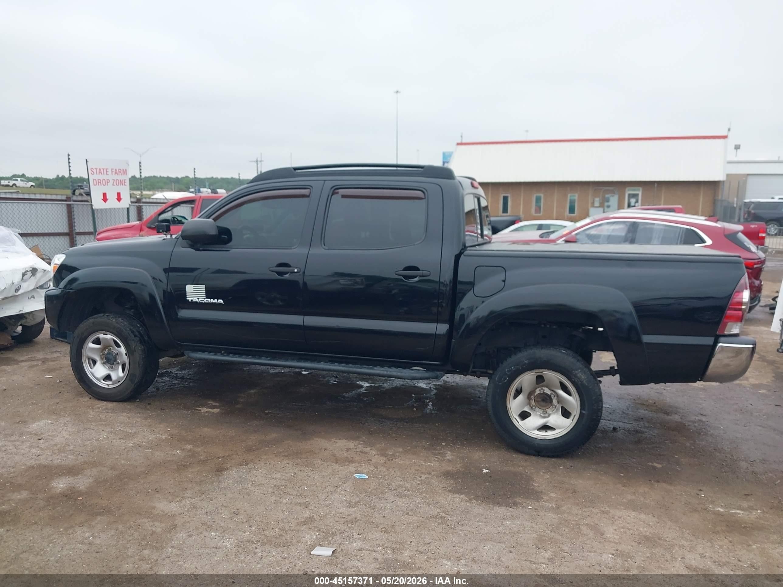 2013 Toyota Tacoma Base V6 Black vin: 3TMLU4EN5DM129805