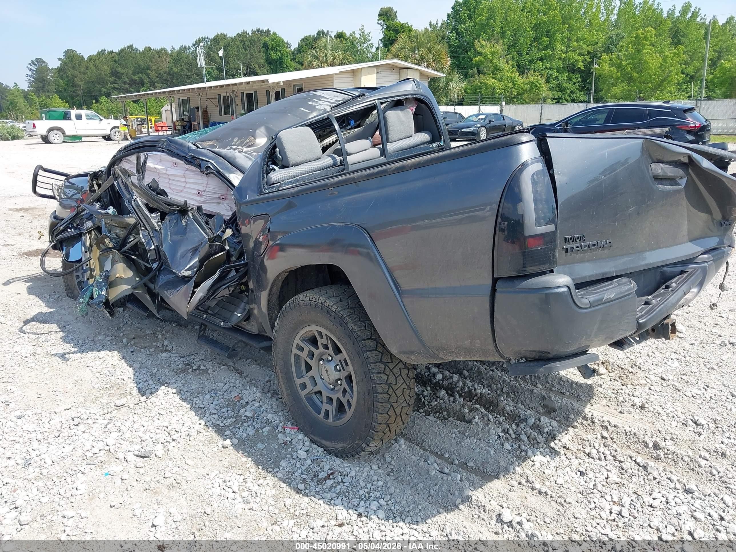 2014 Toyota Tacoma Base V6 Gray vin: 3TMLU4EN5EM146864