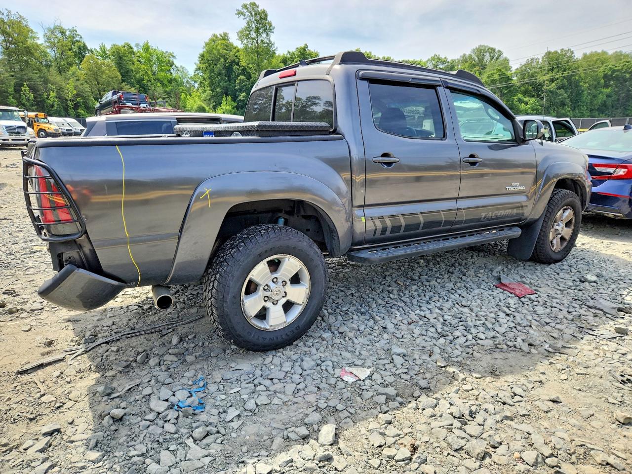 2014 Toyota Tacoma Double Cab Gray vin: 3TMLU4EN5EM154110