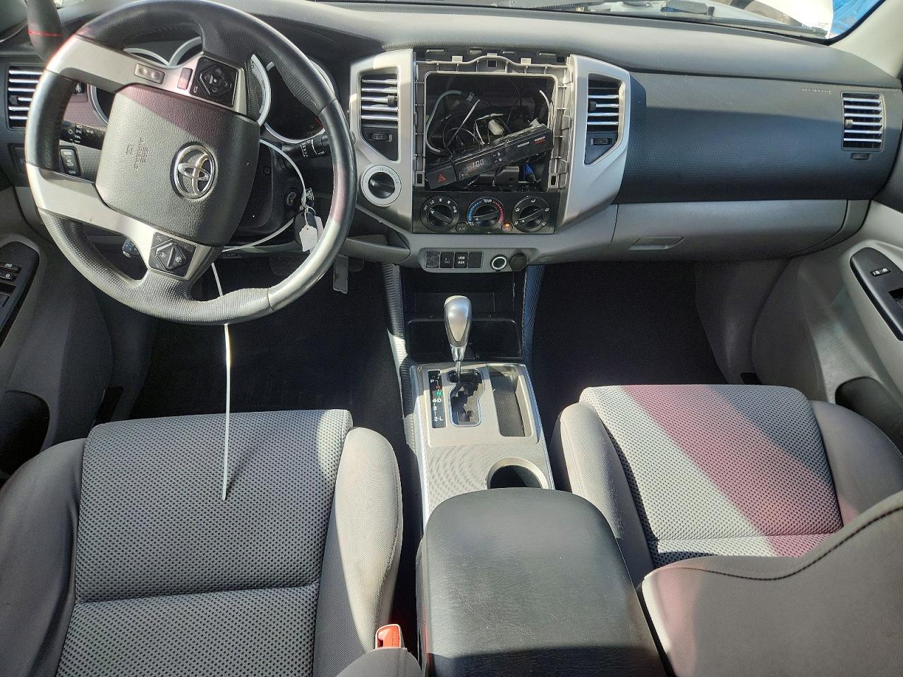 2014 Toyota Tacoma Double Cab White vin: 3TMLU4EN5EM158013