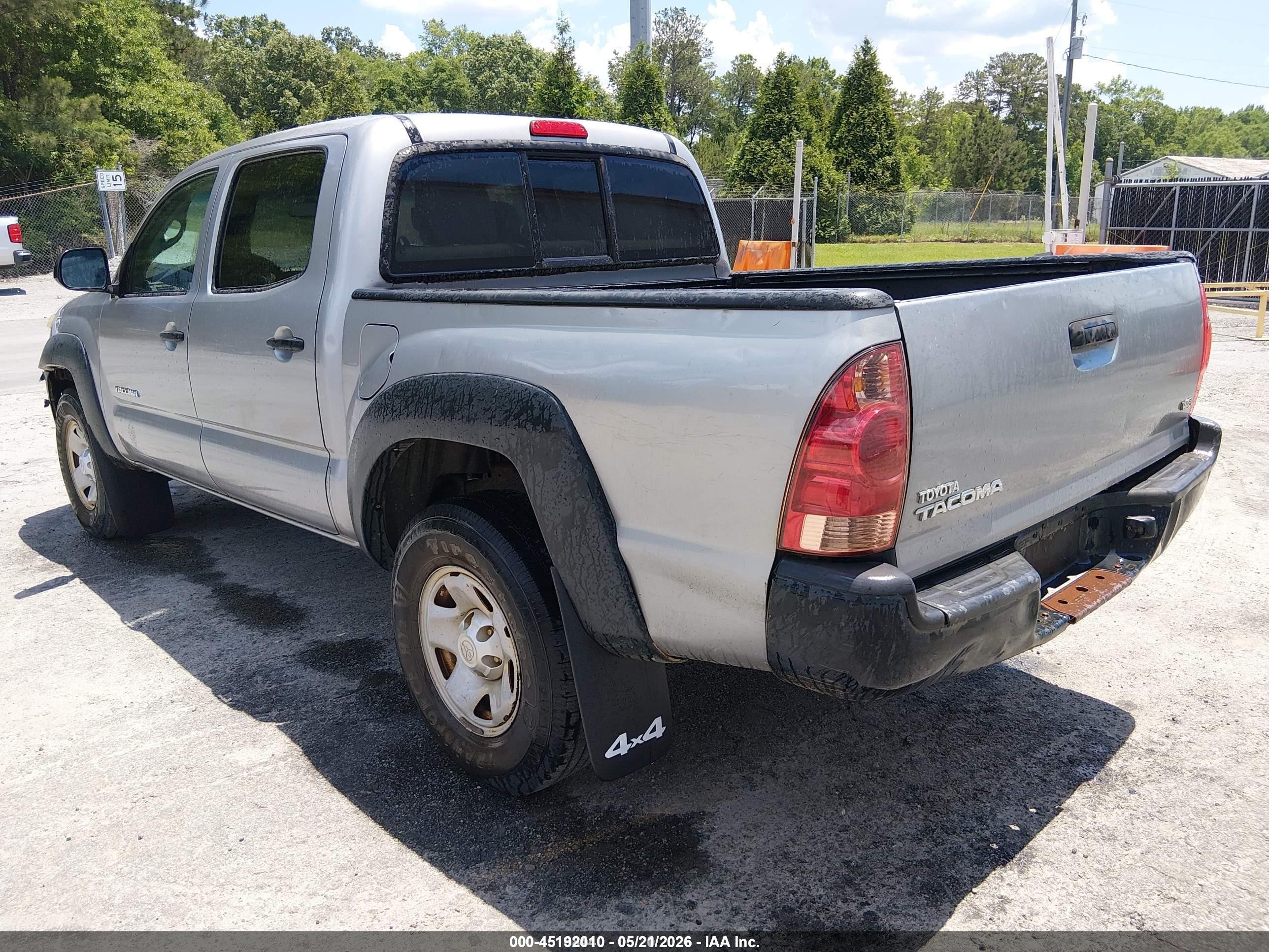 2014 Toyota Tacoma Base V6 Silver vin: 3TMLU4EN5EM162420