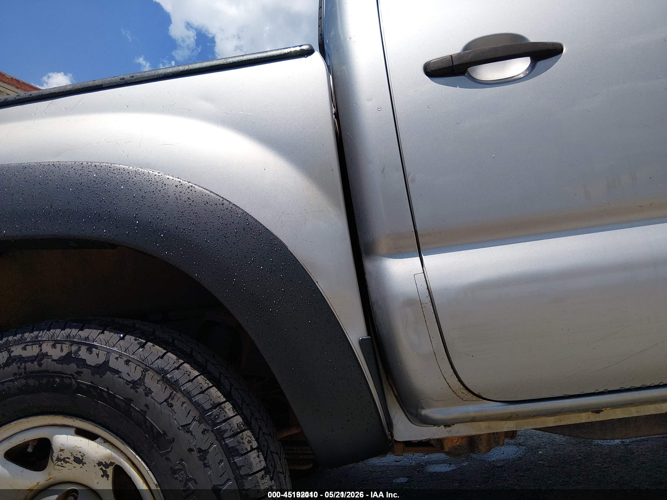 2014 Toyota Tacoma Base V6 Silver vin: 3TMLU4EN5EM162420