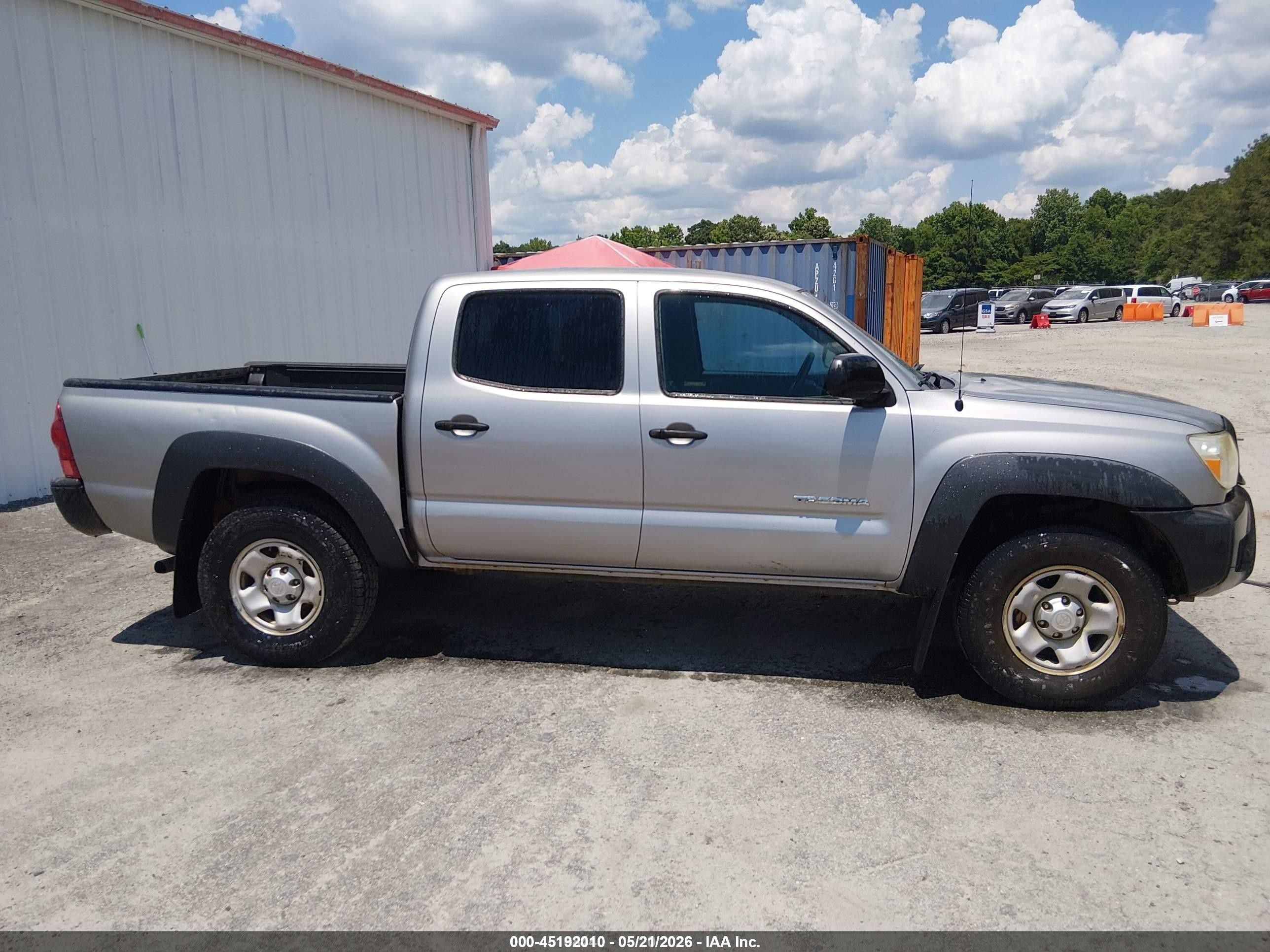 2014 Toyota Tacoma Base V6 Silver vin: 3TMLU4EN5EM162420