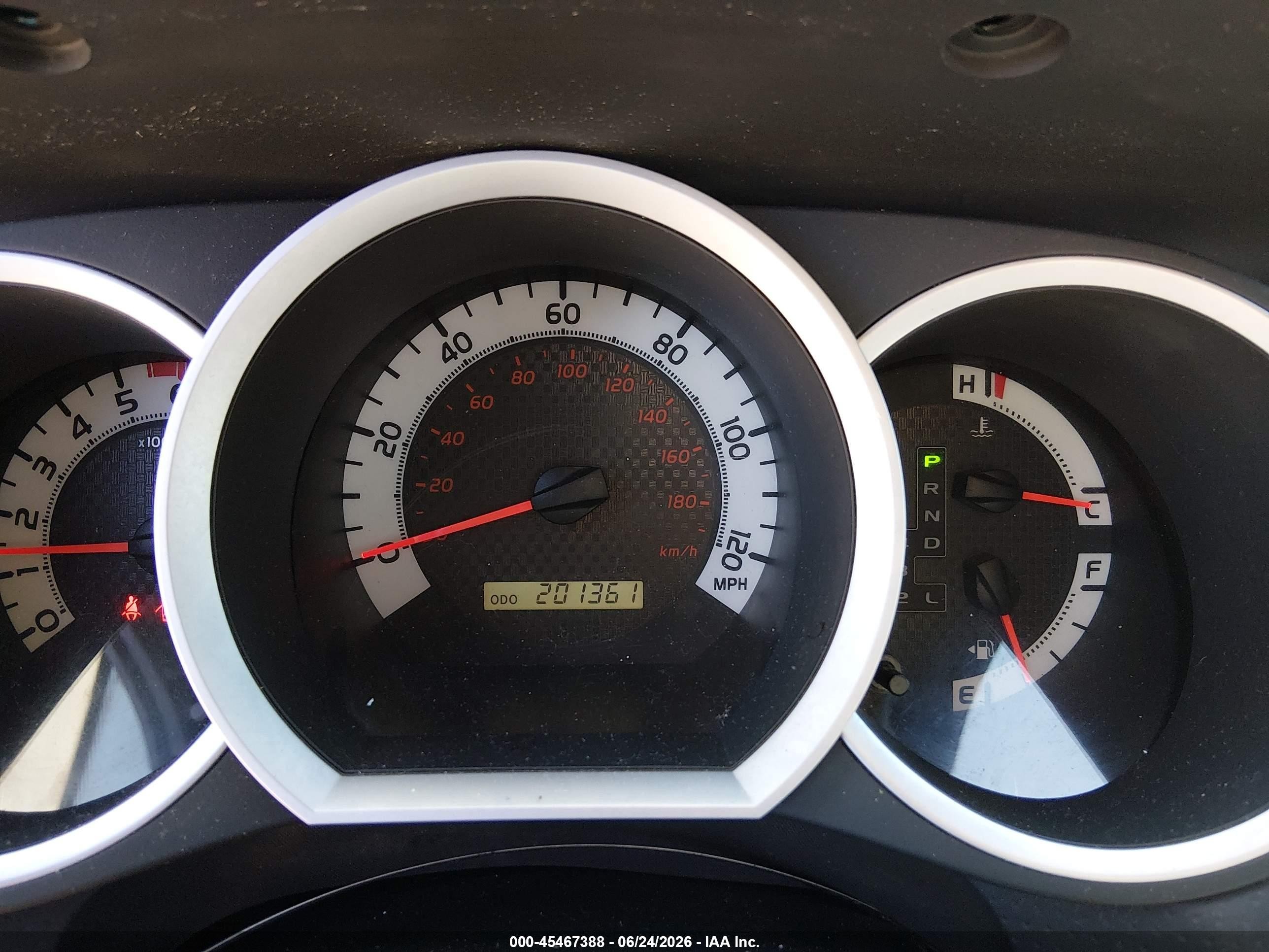 2015 Toyota Tacoma Base V6 Gray vin: 3TMLU4EN5FM166226