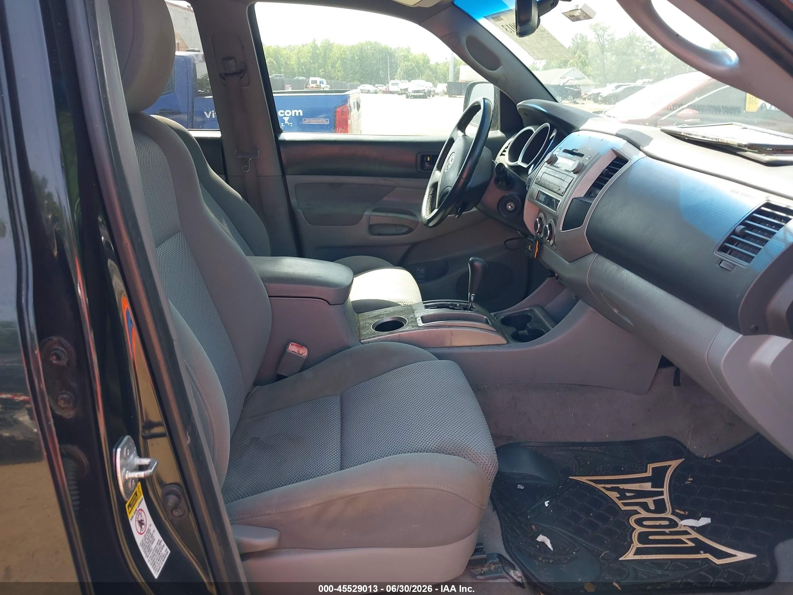 2010 Toyota Tacoma Base V6 Черный vin: 3TMLU4EN6AM038425