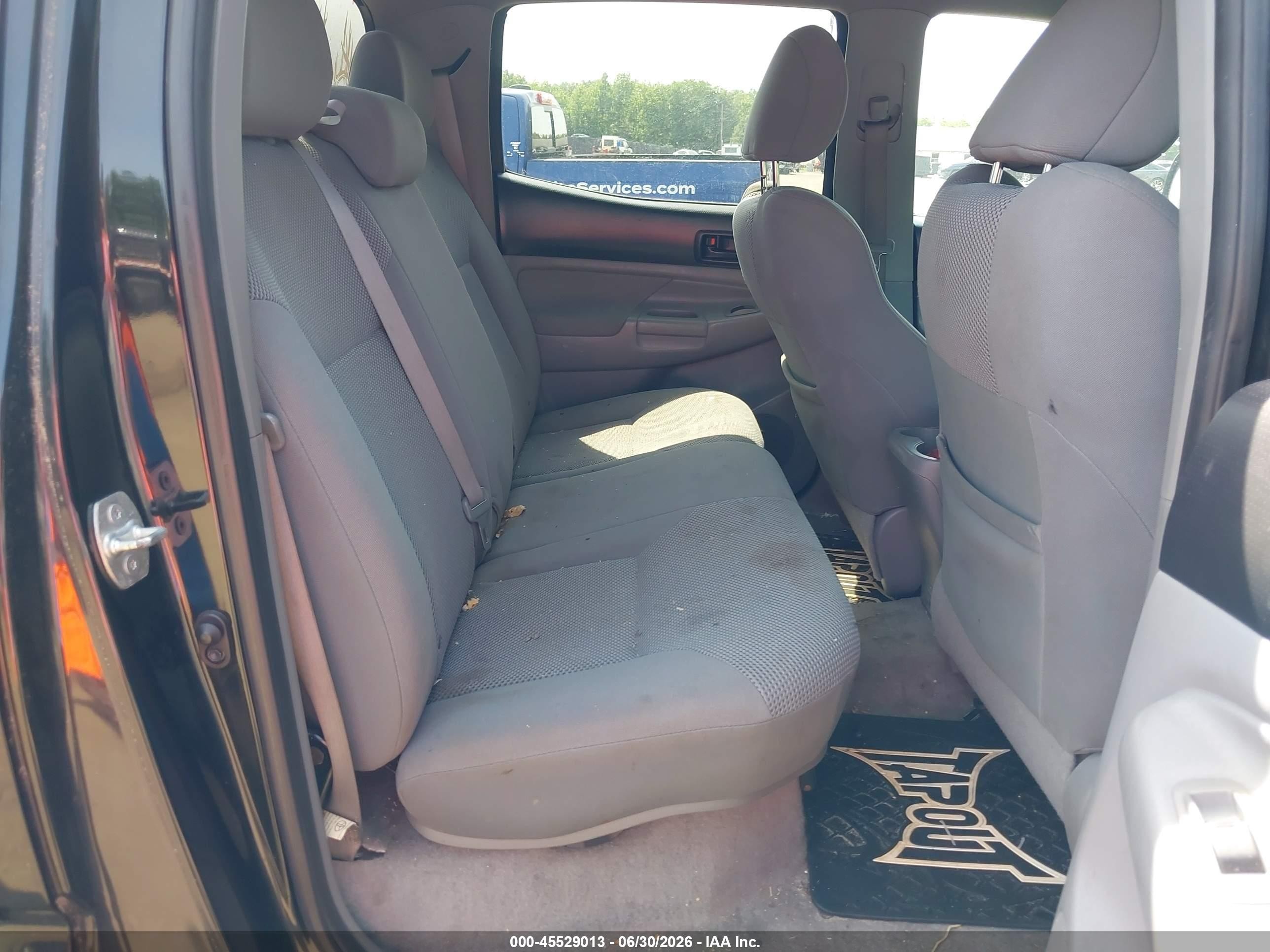 2010 Toyota Tacoma Base V6 Черный vin: 3TMLU4EN6AM038425