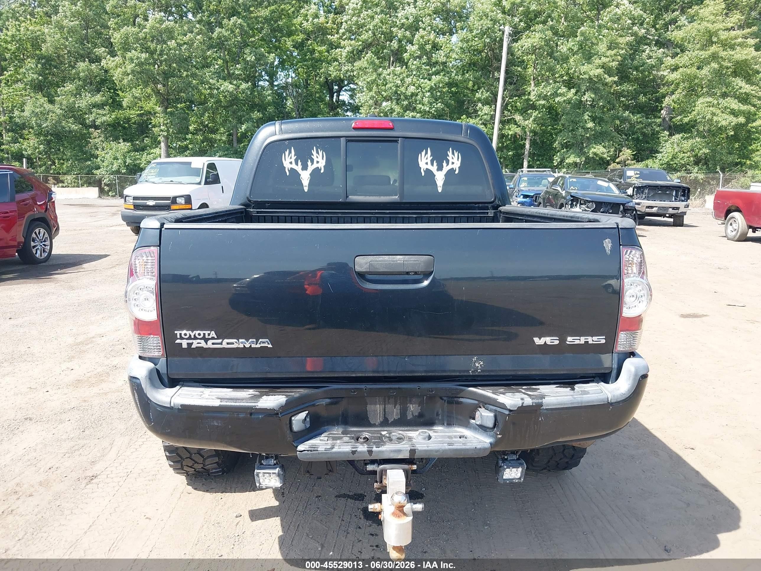 2010 Toyota Tacoma Base V6 Черный vin: 3TMLU4EN6AM038425