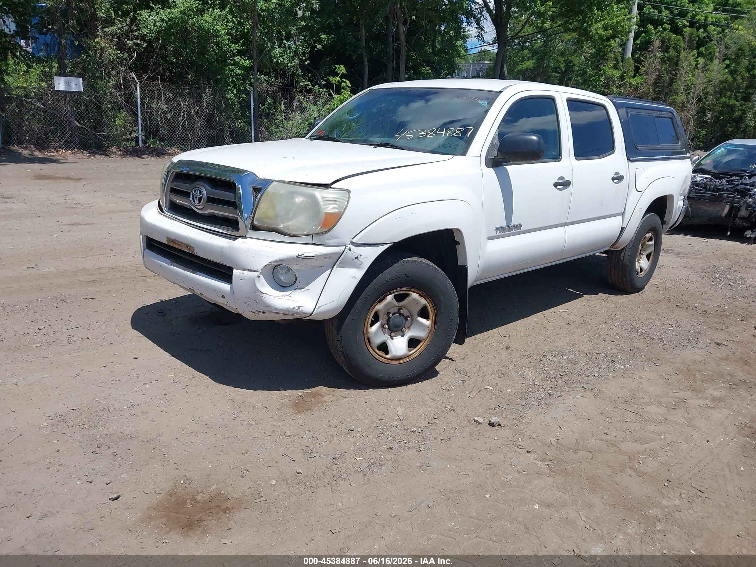 2010 Toyota Tacoma Base V6 White vin: 3TMLU4EN6AM042524