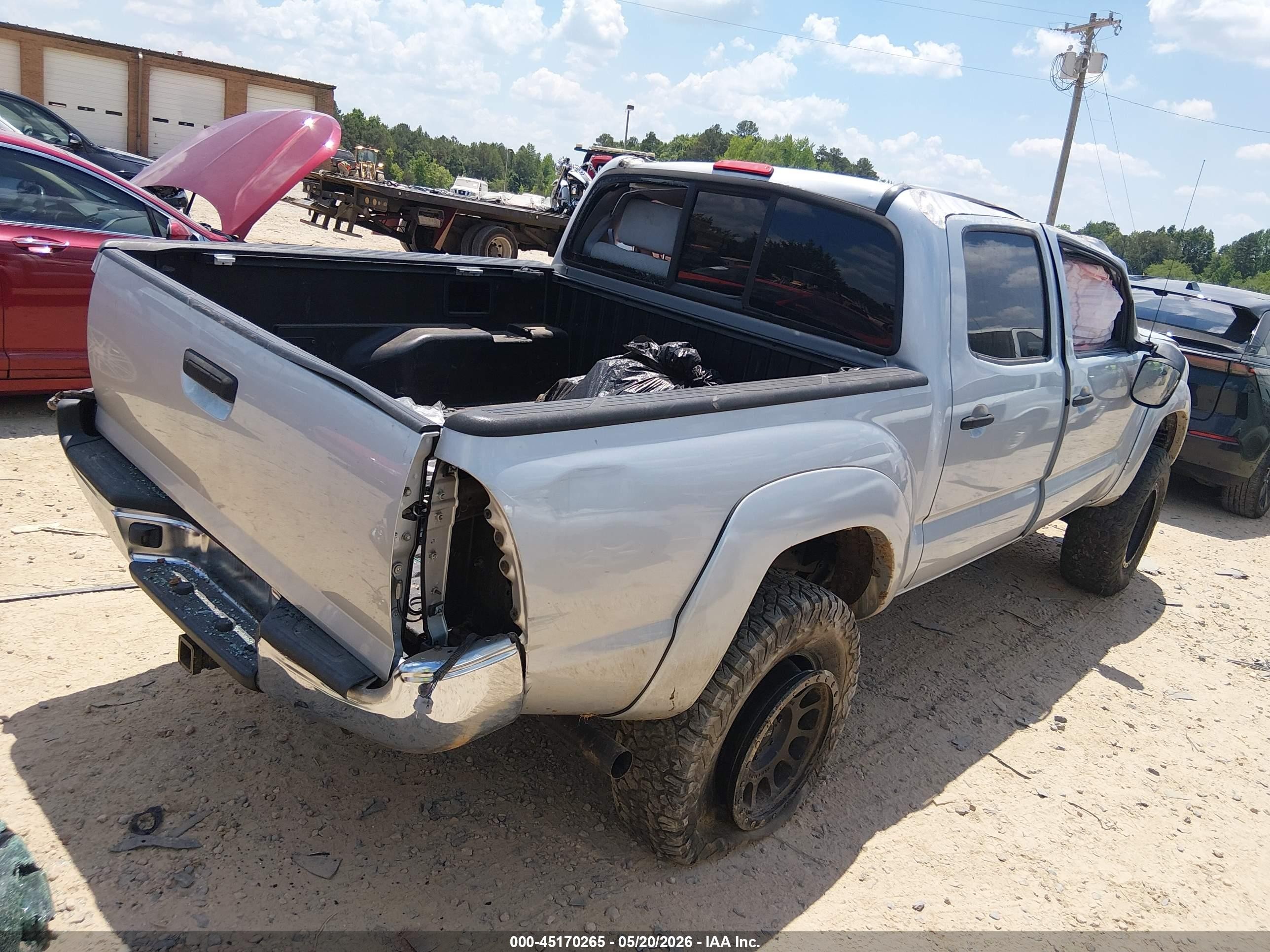 2010 Toyota Tacoma Base V6 Silver vin: 3TMLU4EN6AM046573