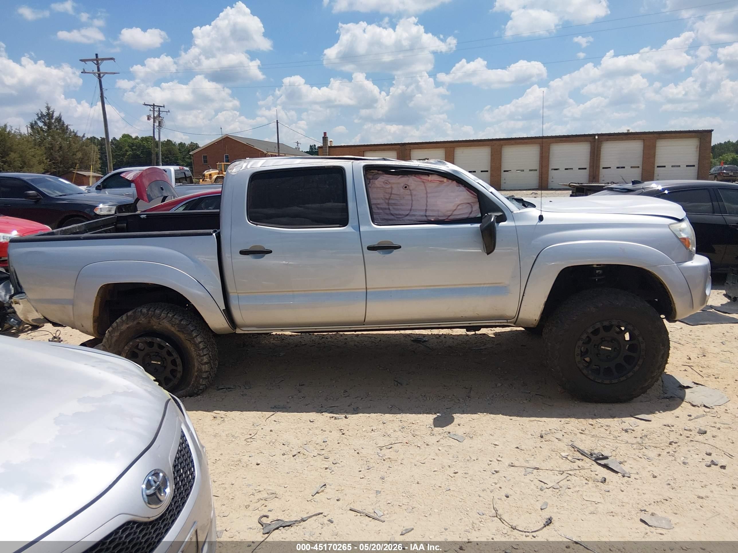 2010 Toyota Tacoma Base V6 Silver vin: 3TMLU4EN6AM046573