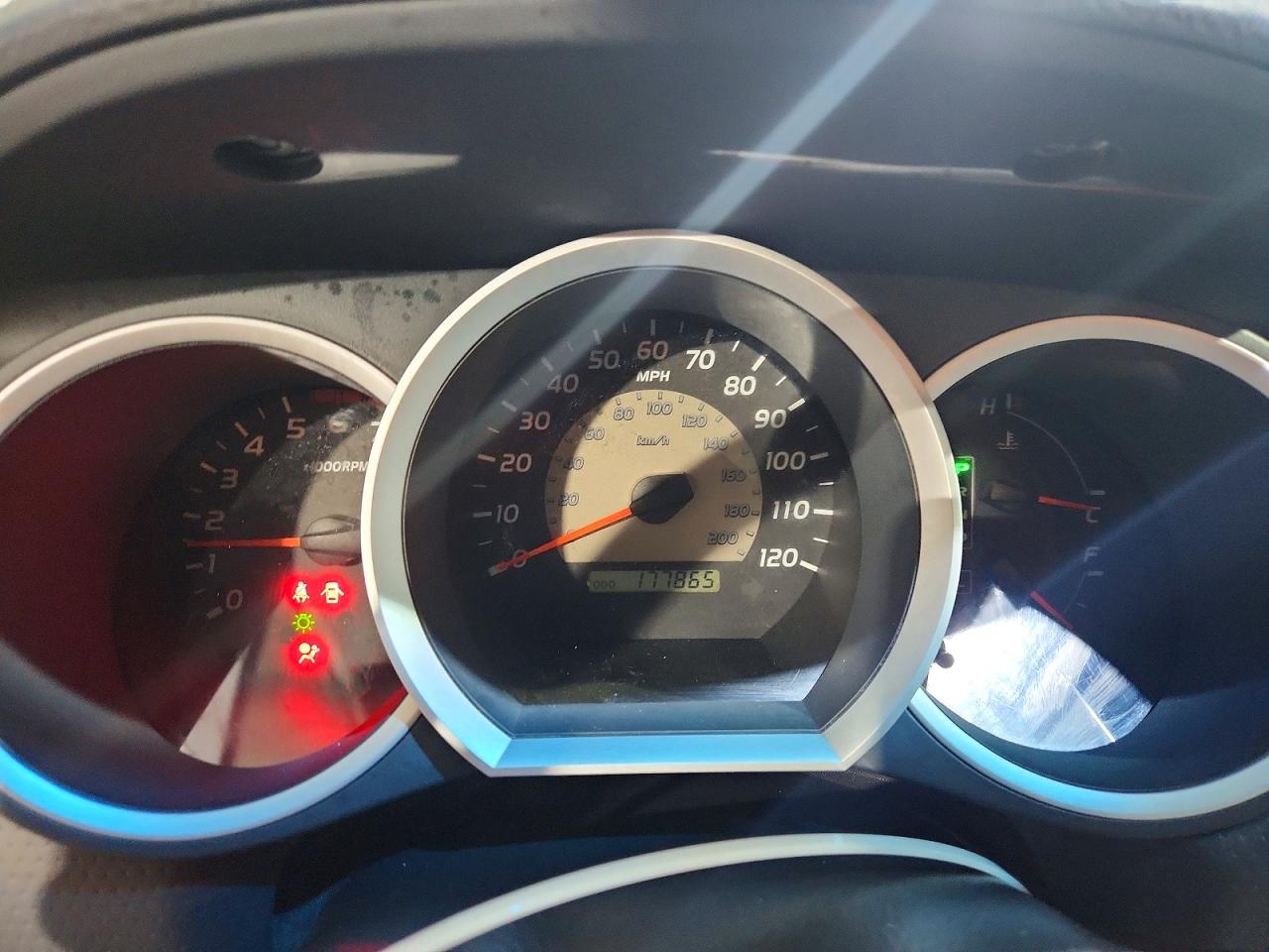 2010 Toyota Tacoma Double Cab Silver vin: 3TMLU4EN6AM054530