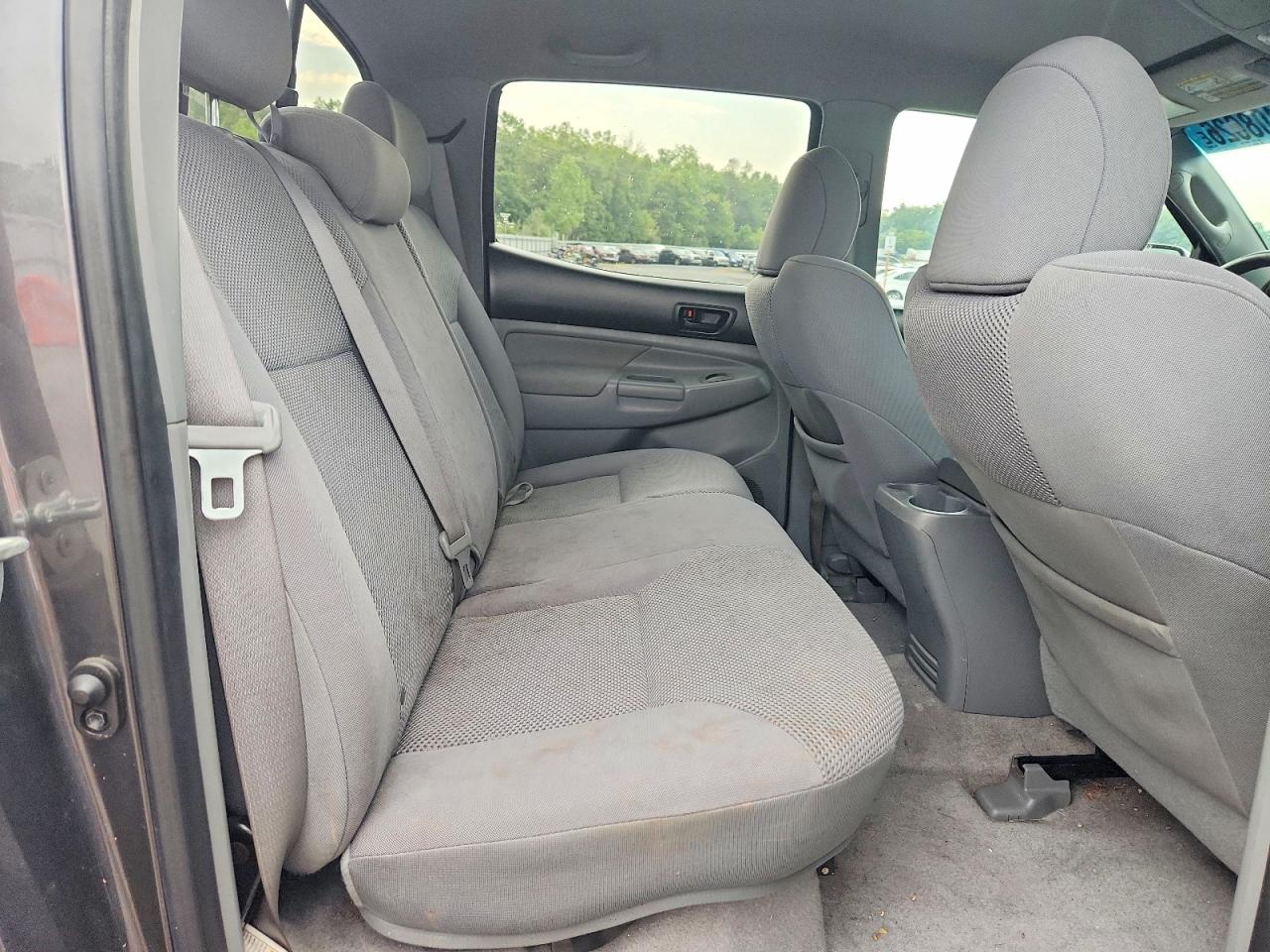 2011 Toyota Tacoma V6 Gray vin: 3TMLU4EN6BM066758