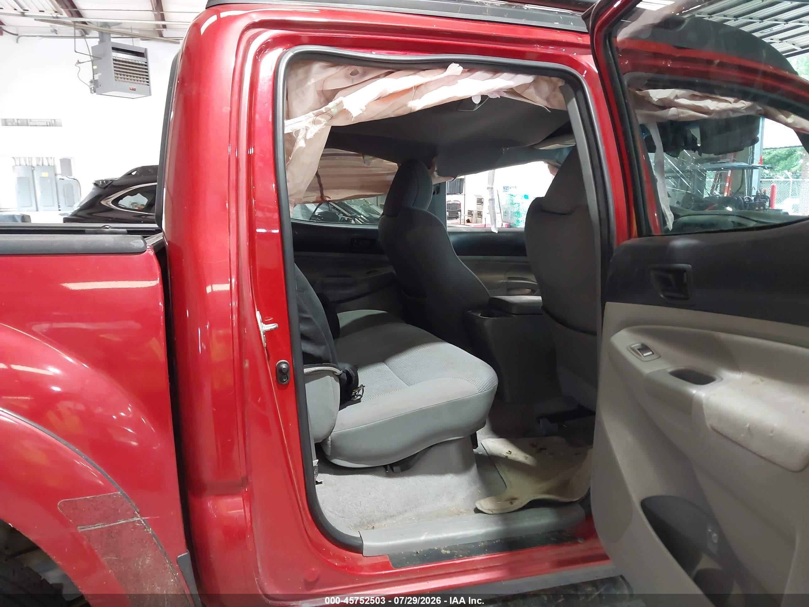 2011 Toyota Tacoma Base V6 Red vin: 3TMLU4EN6BM075671