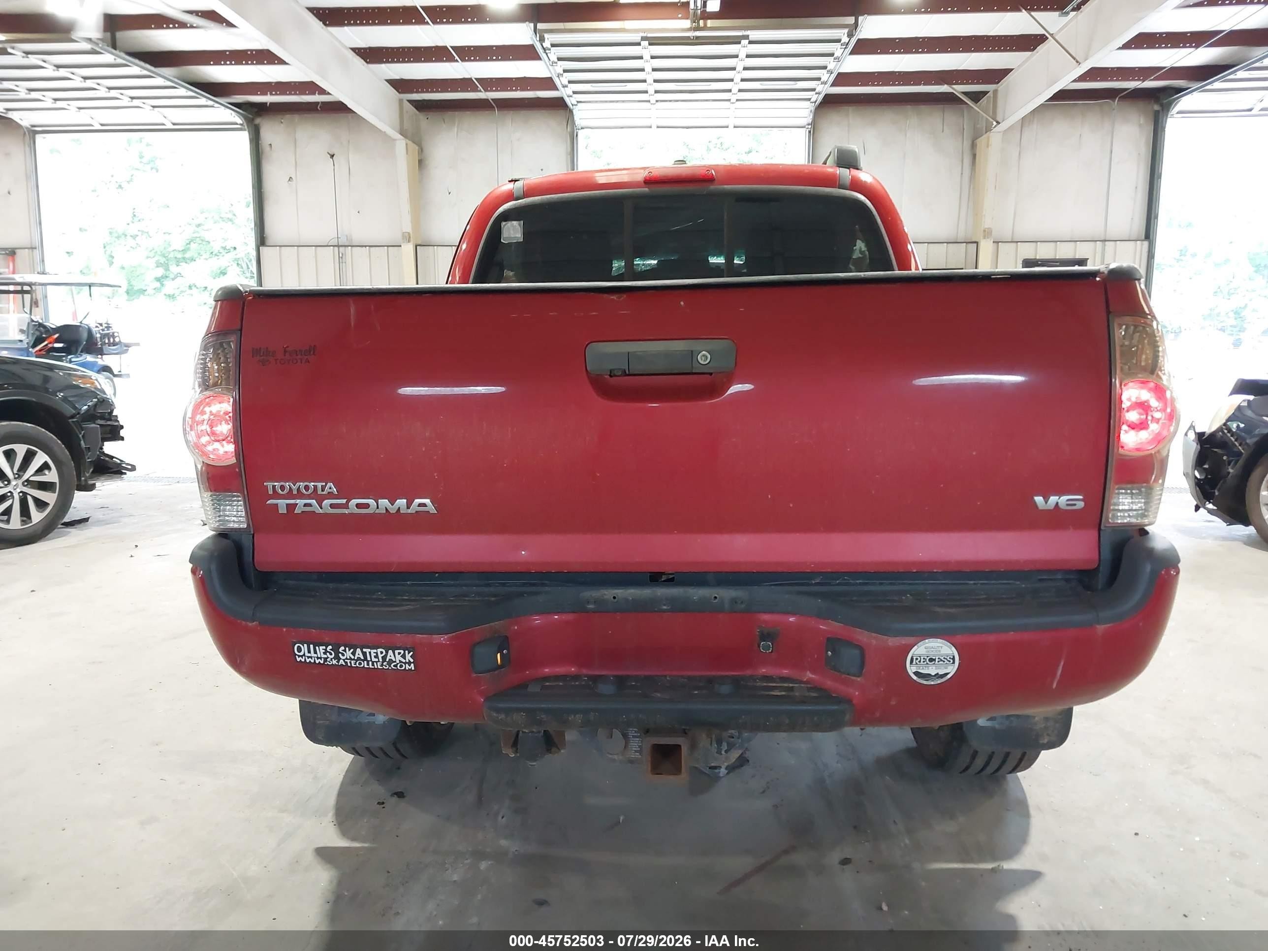 2011 Toyota Tacoma Base V6 Red vin: 3TMLU4EN6BM075671