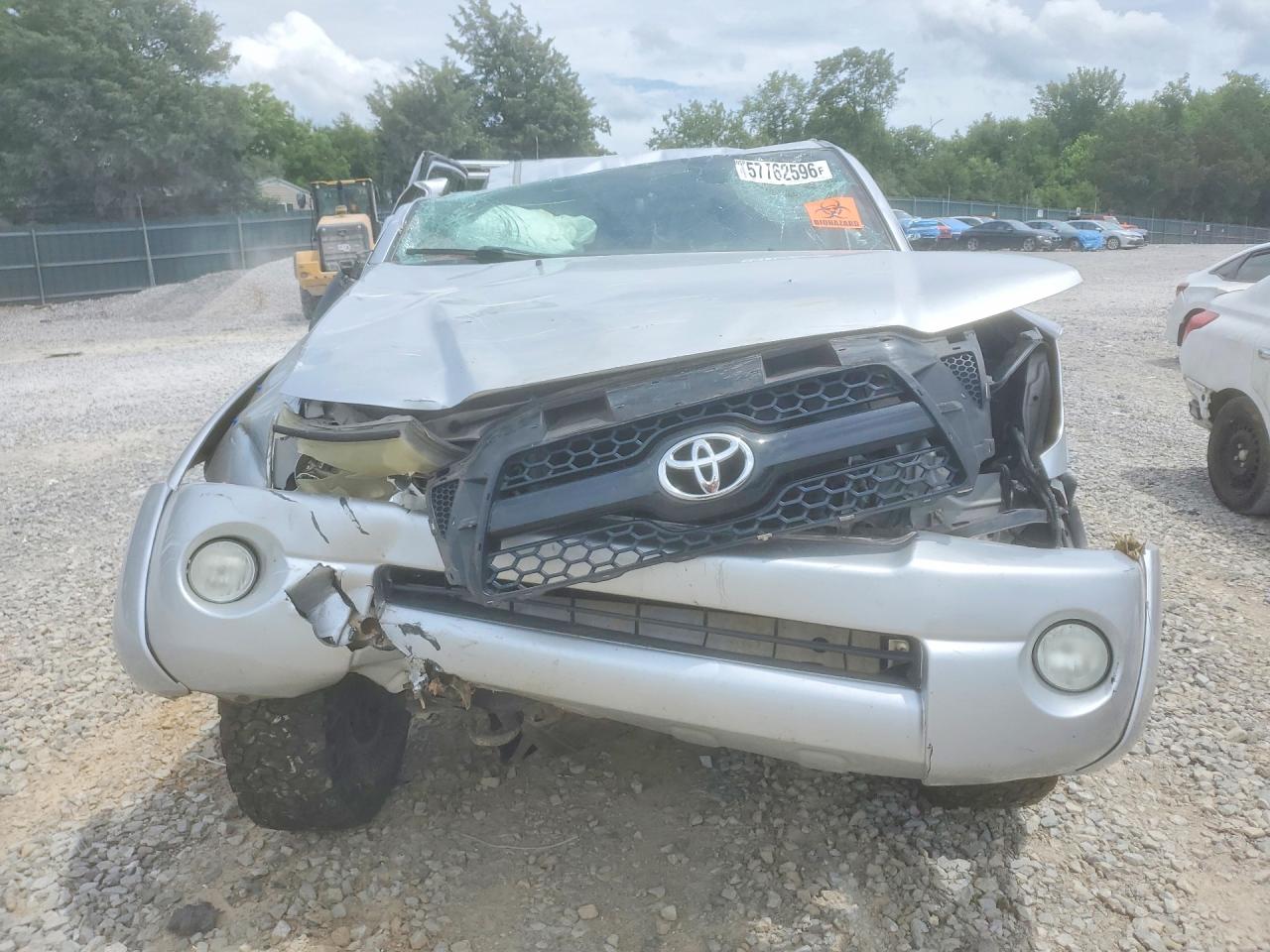 2011 Toyota Tacoma Double Cab Silver vin: 3TMLU4EN6BM078263