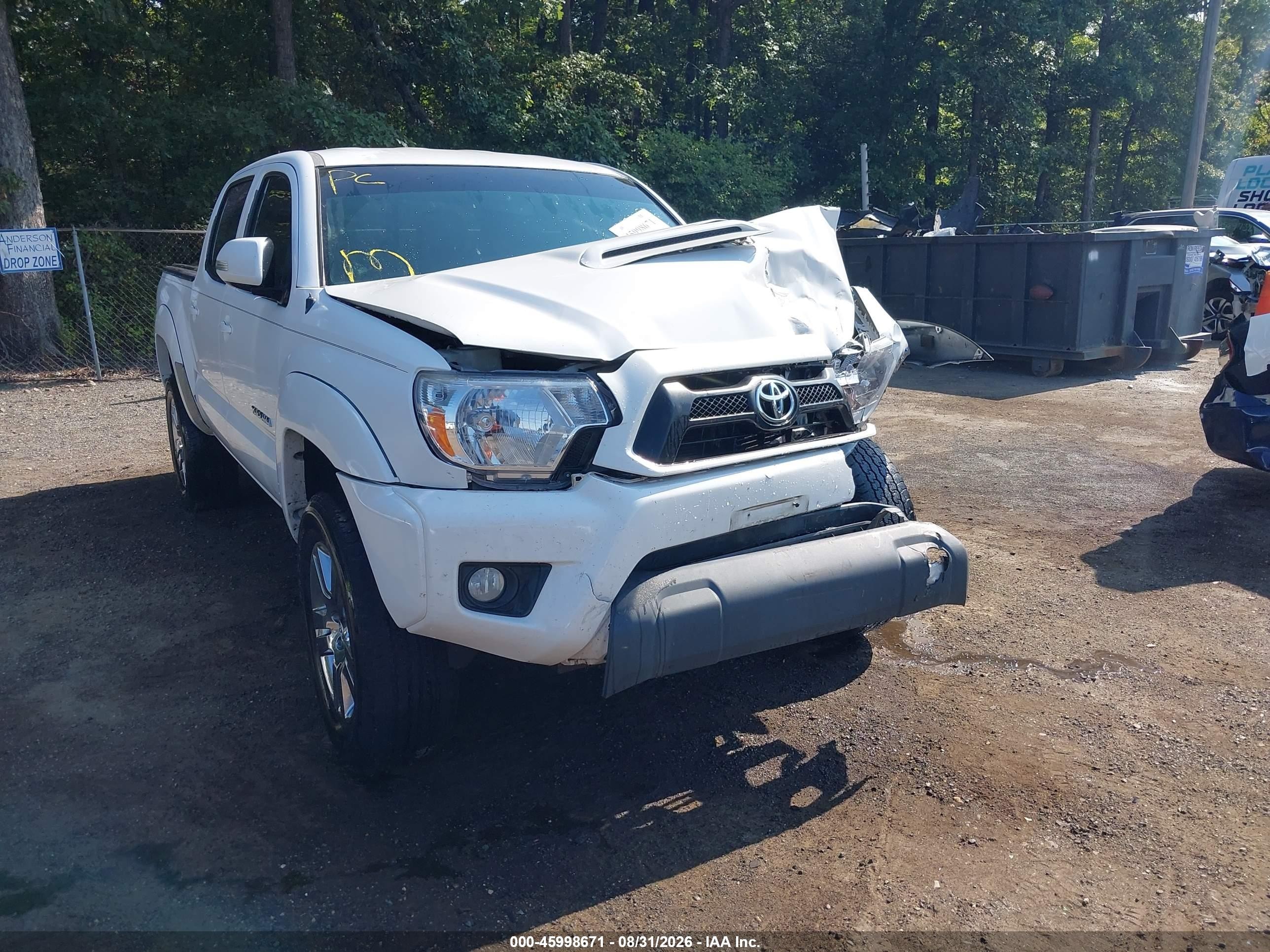 2012 Toyota Tacoma Base V6 White vin: 3TMLU4EN6CM085151