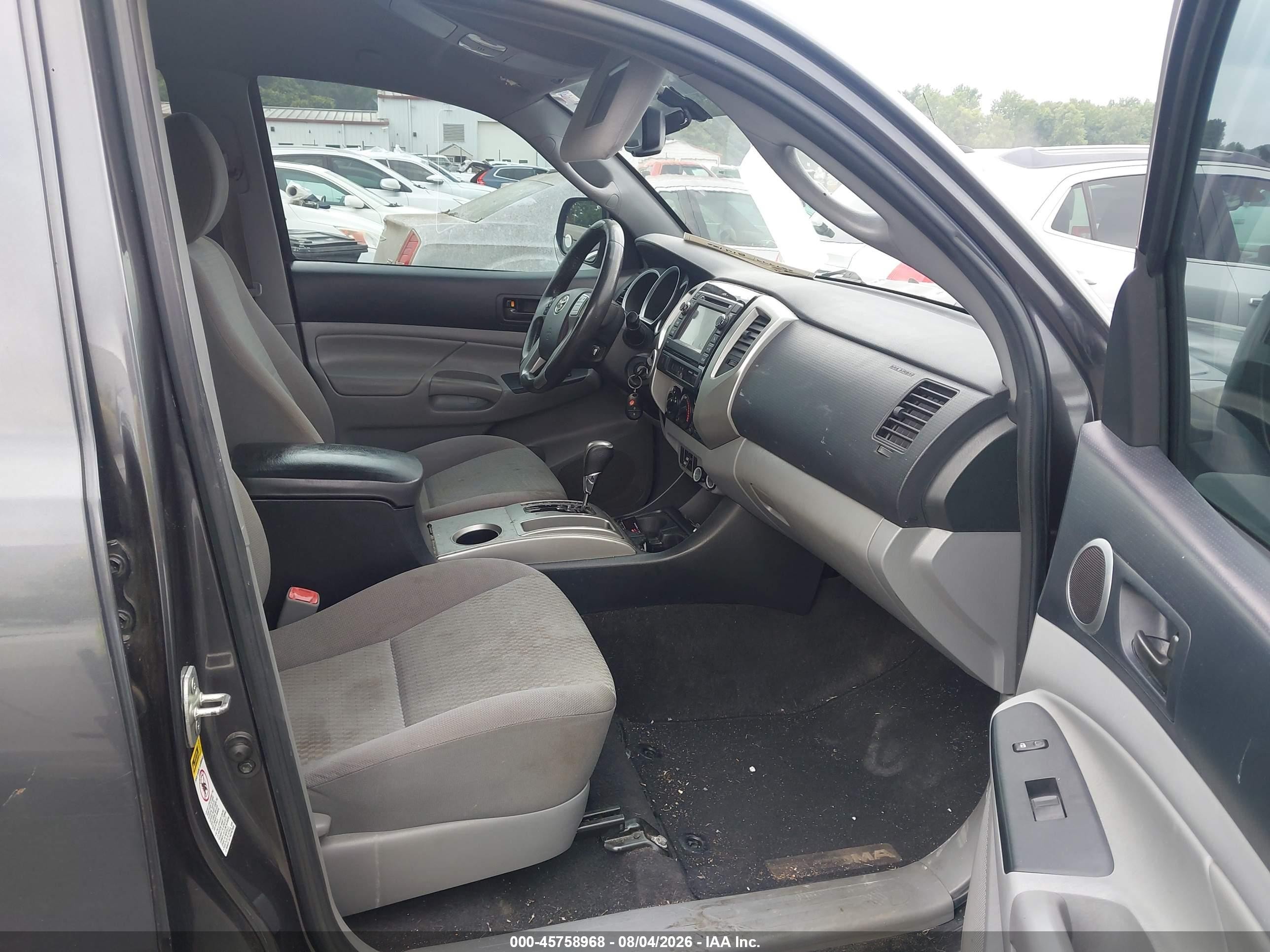 2013 Toyota Tacoma Base V6 Gray vin: 3TMLU4EN6DM109224