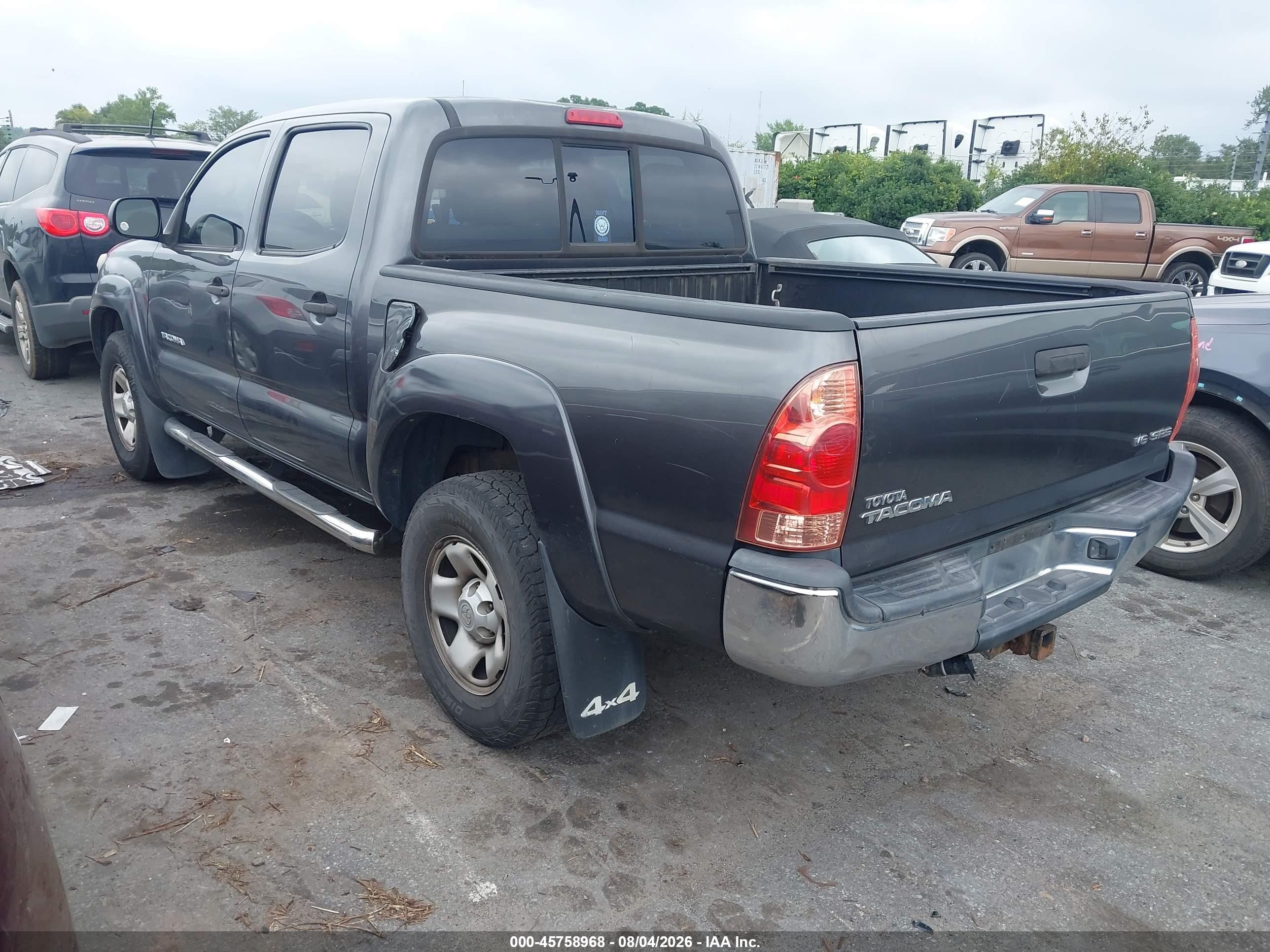 2013 Toyota Tacoma Base V6 Gray vin: 3TMLU4EN6DM109224