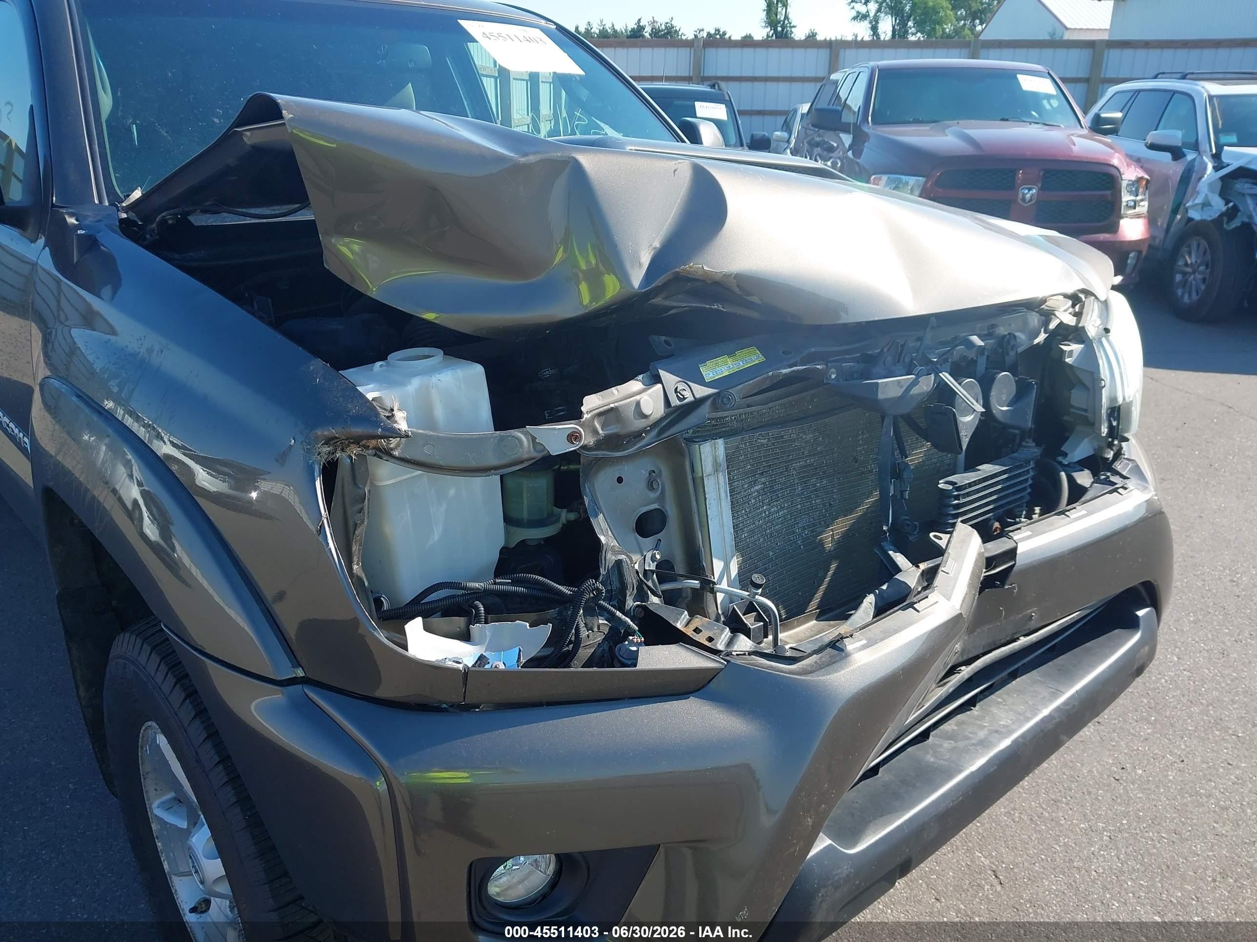 2013 Toyota Tacoma Base V6 Gray vin: 3TMLU4EN6DM130316