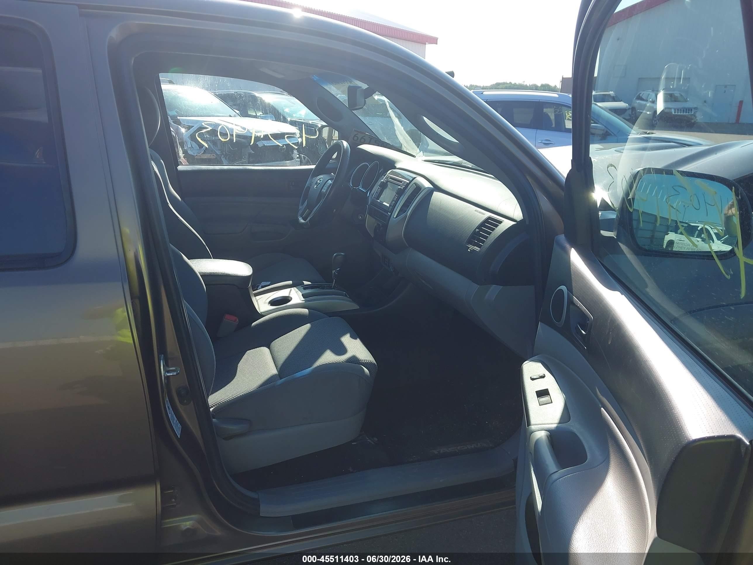 2013 Toyota Tacoma Base V6 Gray vin: 3TMLU4EN6DM130316