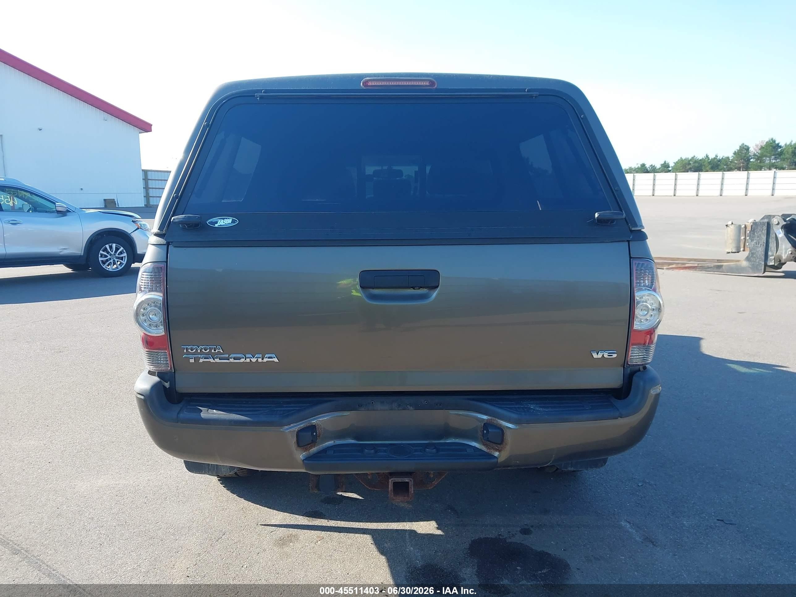 2013 Toyota Tacoma Base V6 Gray vin: 3TMLU4EN6DM130316