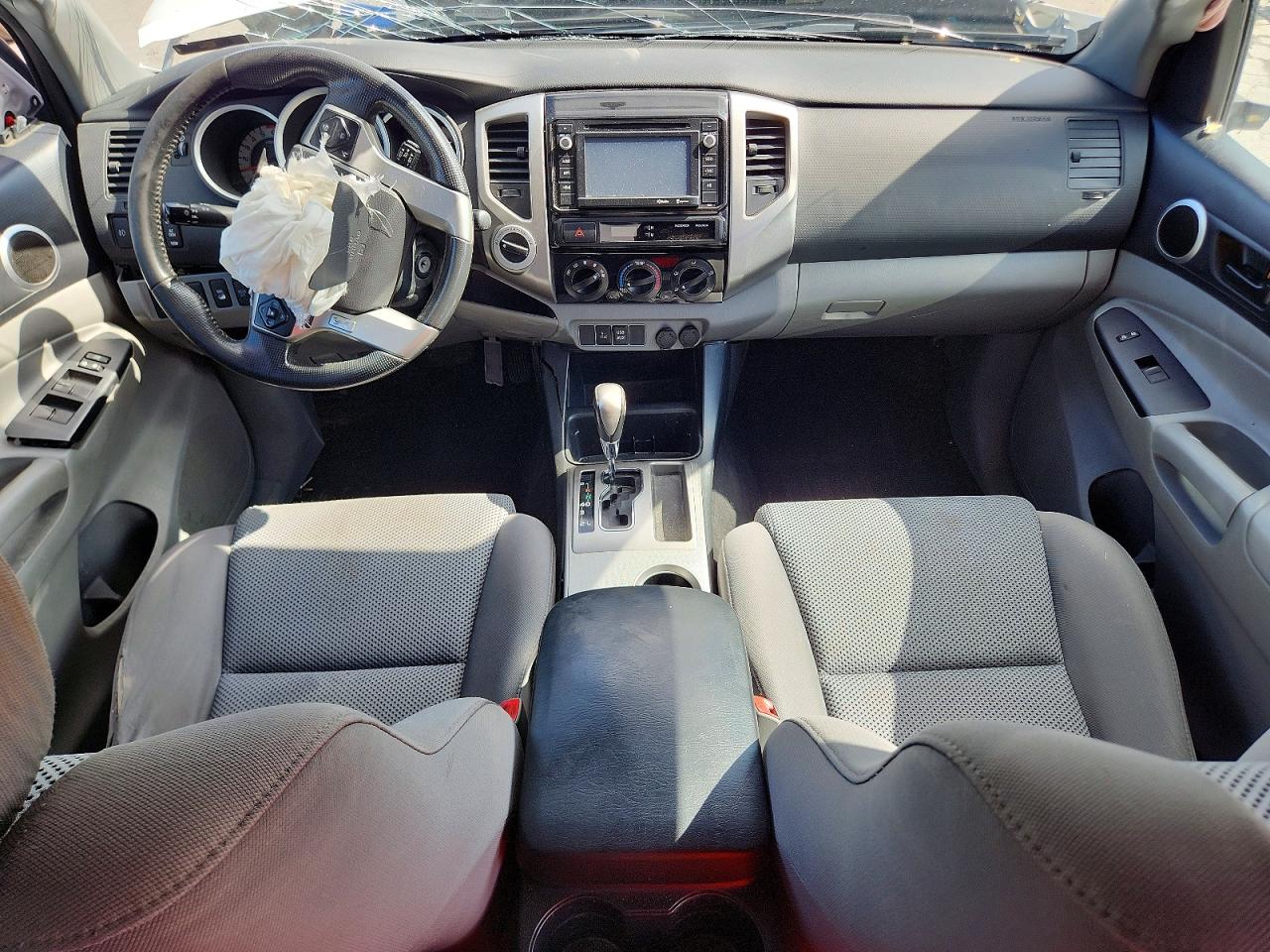 2014 Toyota Tacoma Double Cab Белый vin: 3TMLU4EN6EM136568