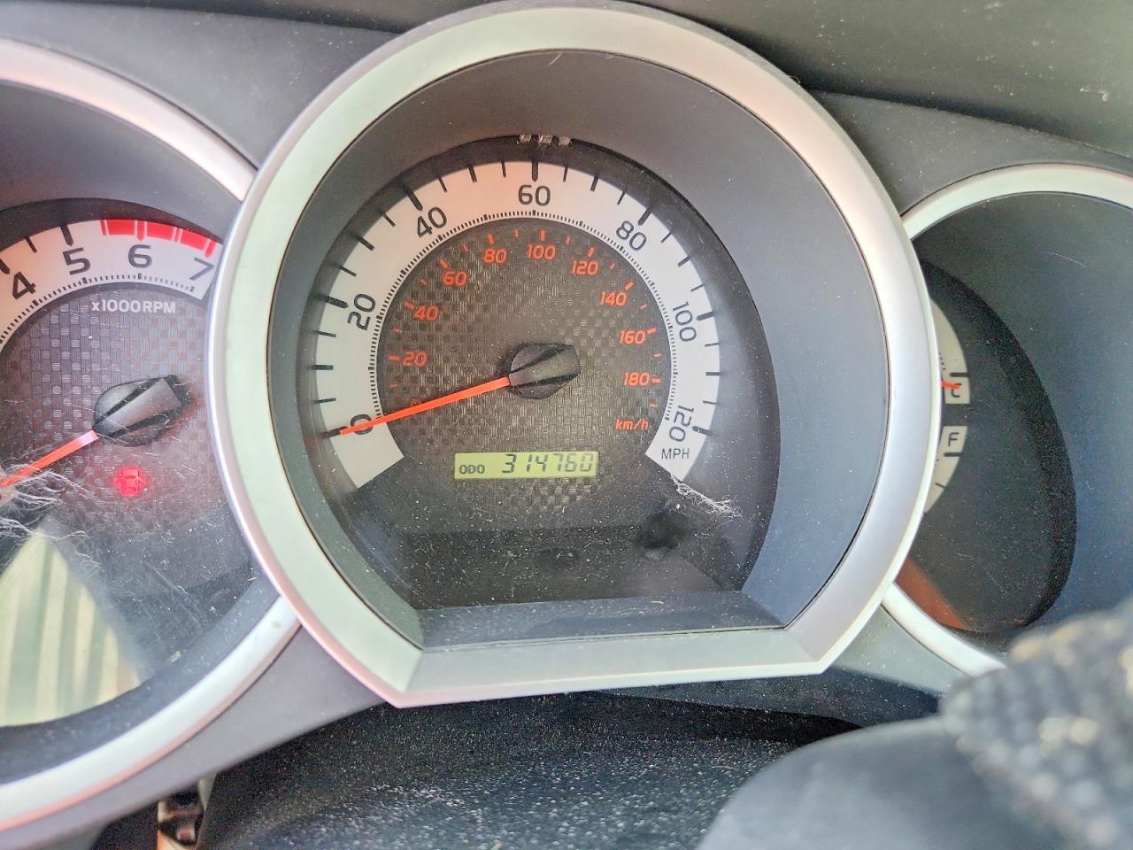 2014 Toyota Tacoma Double Cab Белый vin: 3TMLU4EN6EM136568
