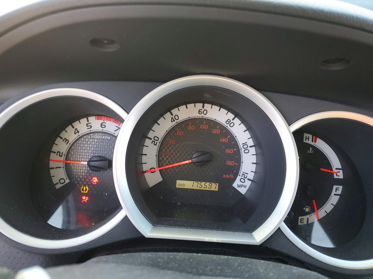 2015 Toyota Tacoma V6 Gray vin: 3TMLU4EN6FM174870