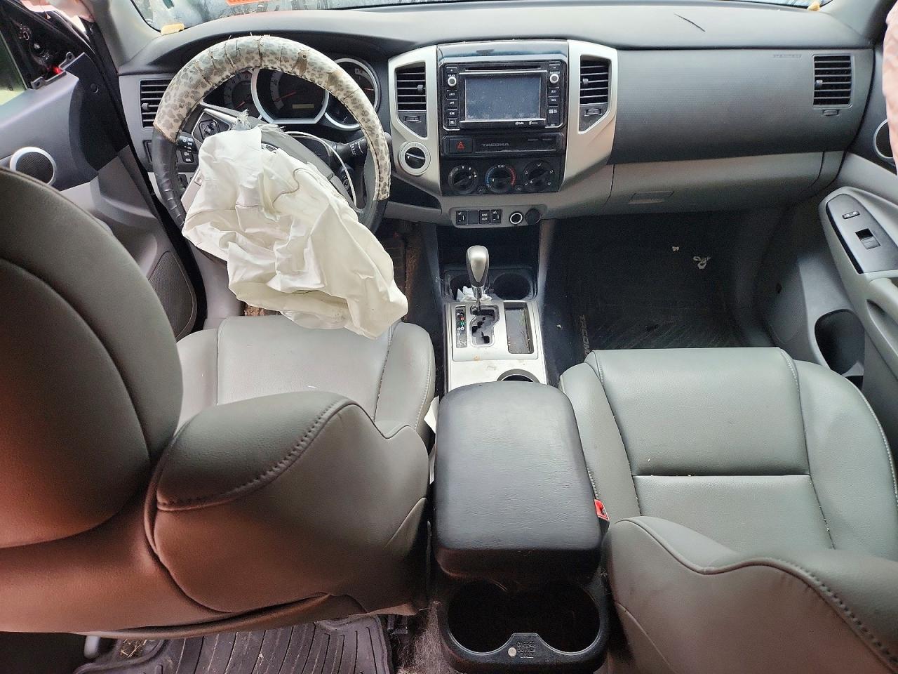 2015 Toyota Tacoma V6 Black vin: 3TMLU4EN6FM186825