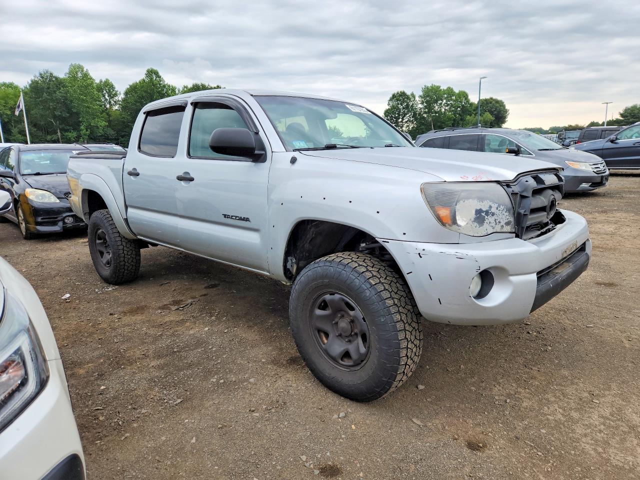 2010 Toyota Tacoma Double Cab Silver vin: 3TMLU4EN7AM043455