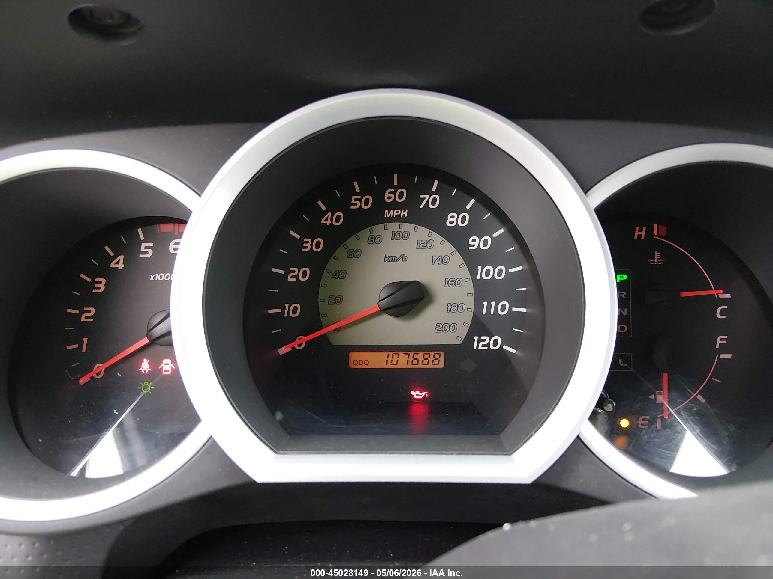 2010 Toyota Tacoma Base V6 White vin: 3TMLU4EN7AM050082