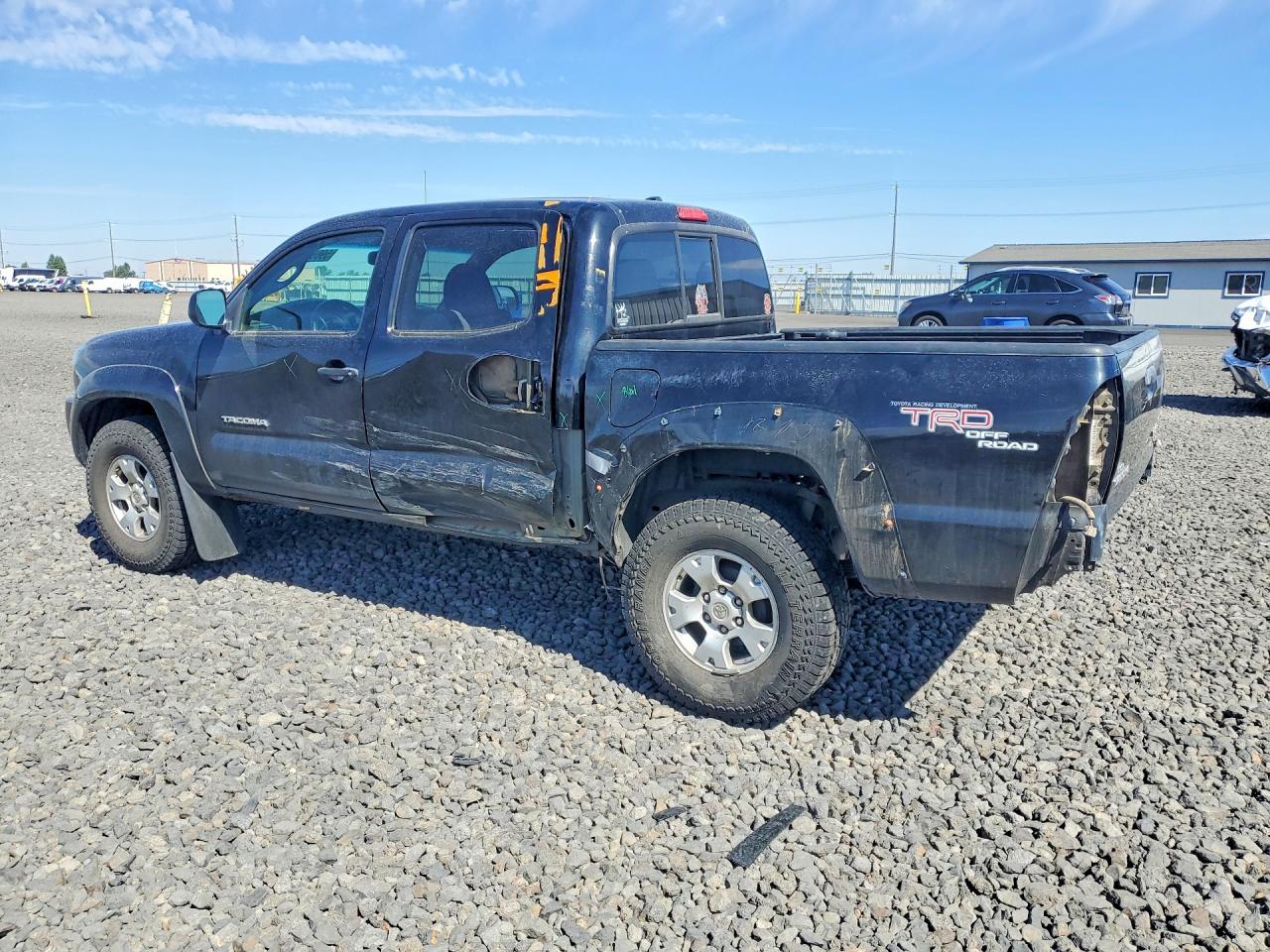 2010 Toyota Tacoma Double Cab Black vin: 3TMLU4EN7AM055024