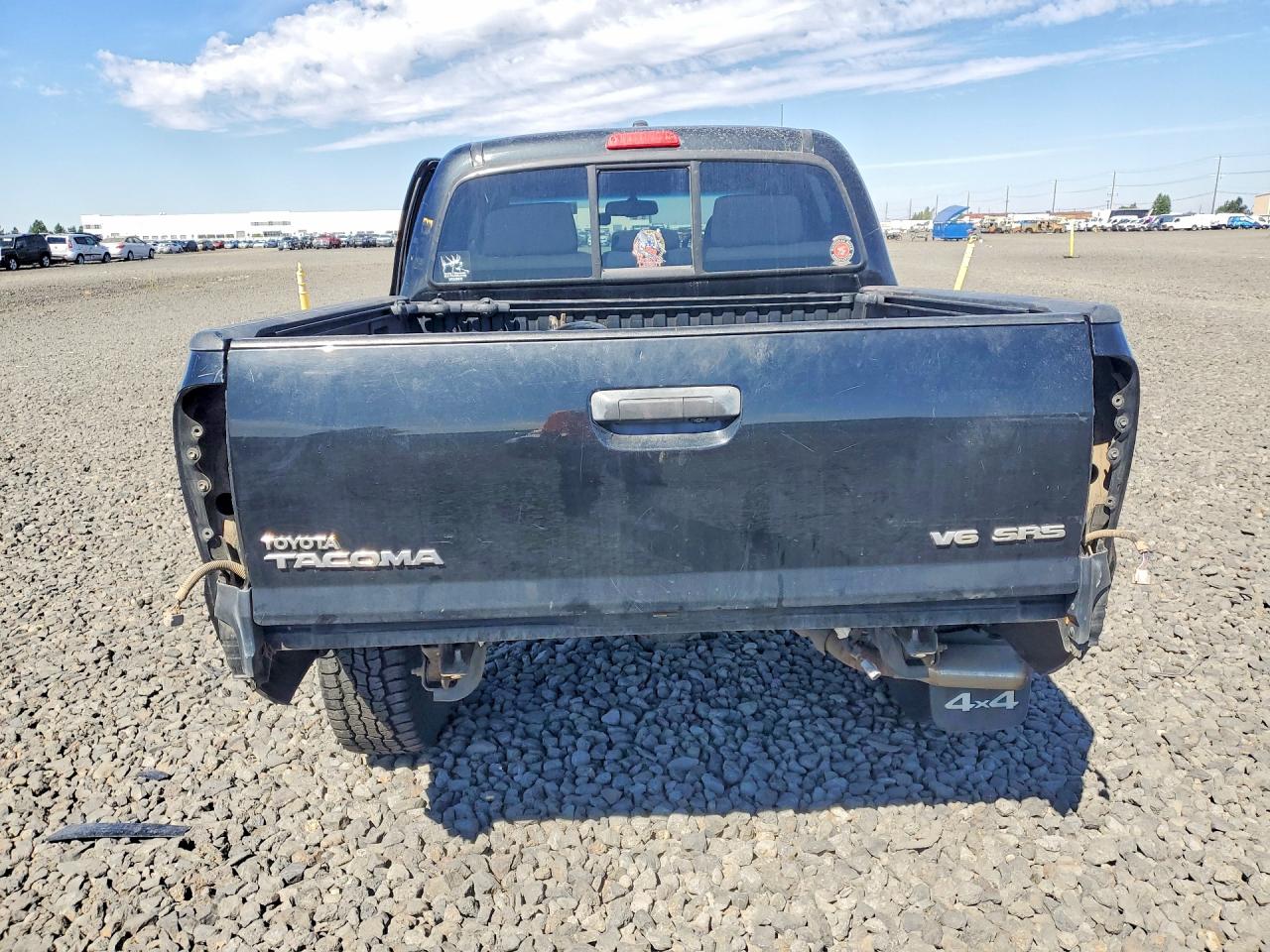 2010 Toyota Tacoma Double Cab Black vin: 3TMLU4EN7AM055024