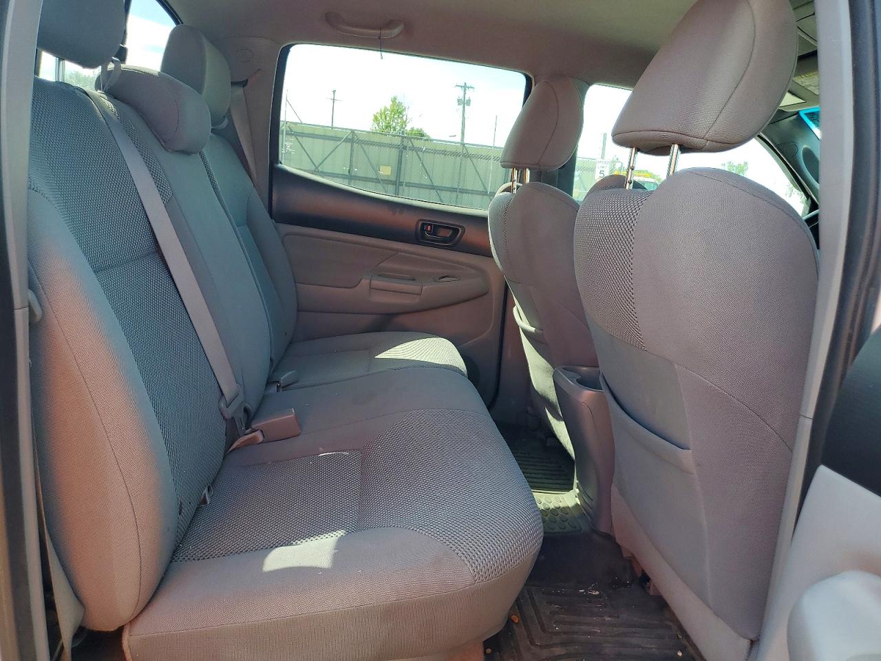 2011 Toyota Tacoma V6 Белый vin: 3TMLU4EN7BM065358
