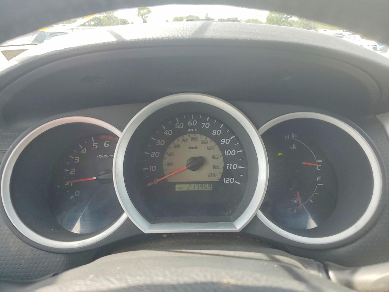 2011 Toyota Tacoma V6 Белый vin: 3TMLU4EN7BM065358