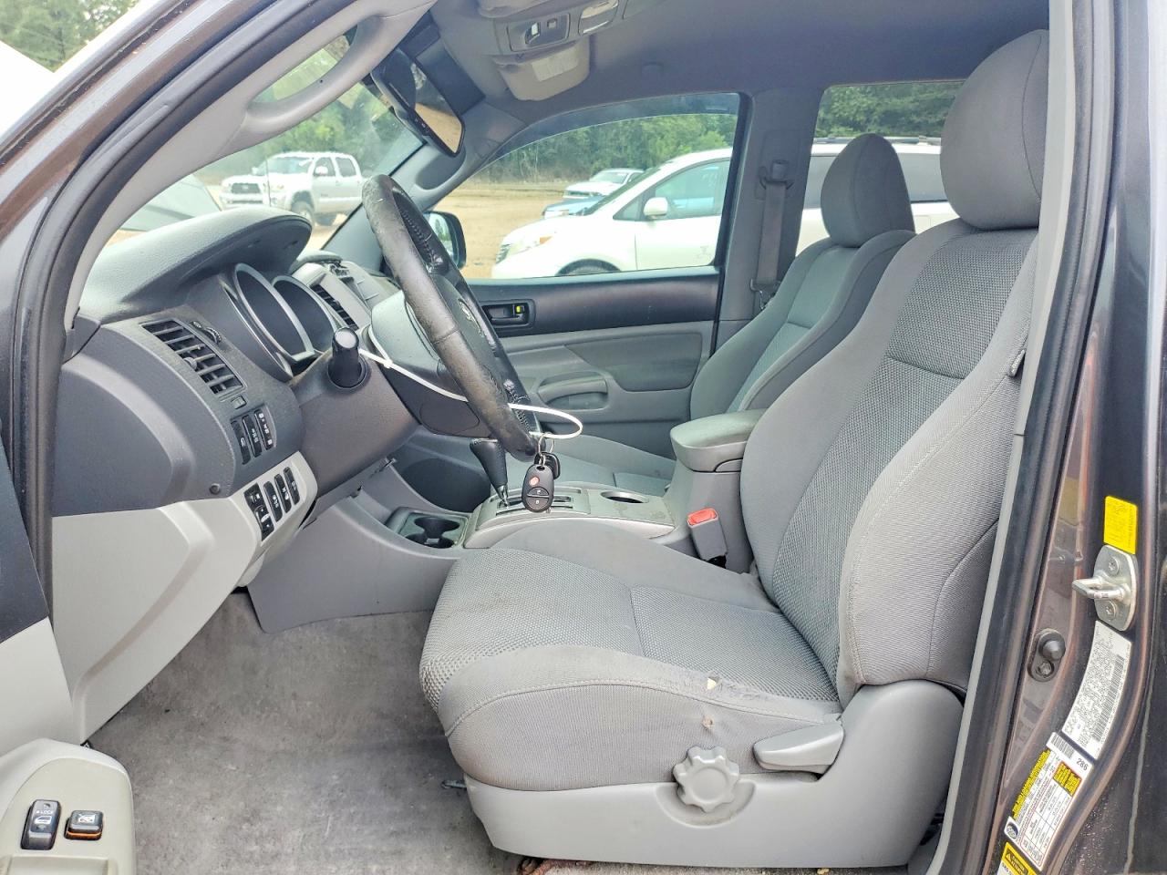 2011 Toyota Tacoma V6 Gray vin: 3TMLU4EN7BM069443