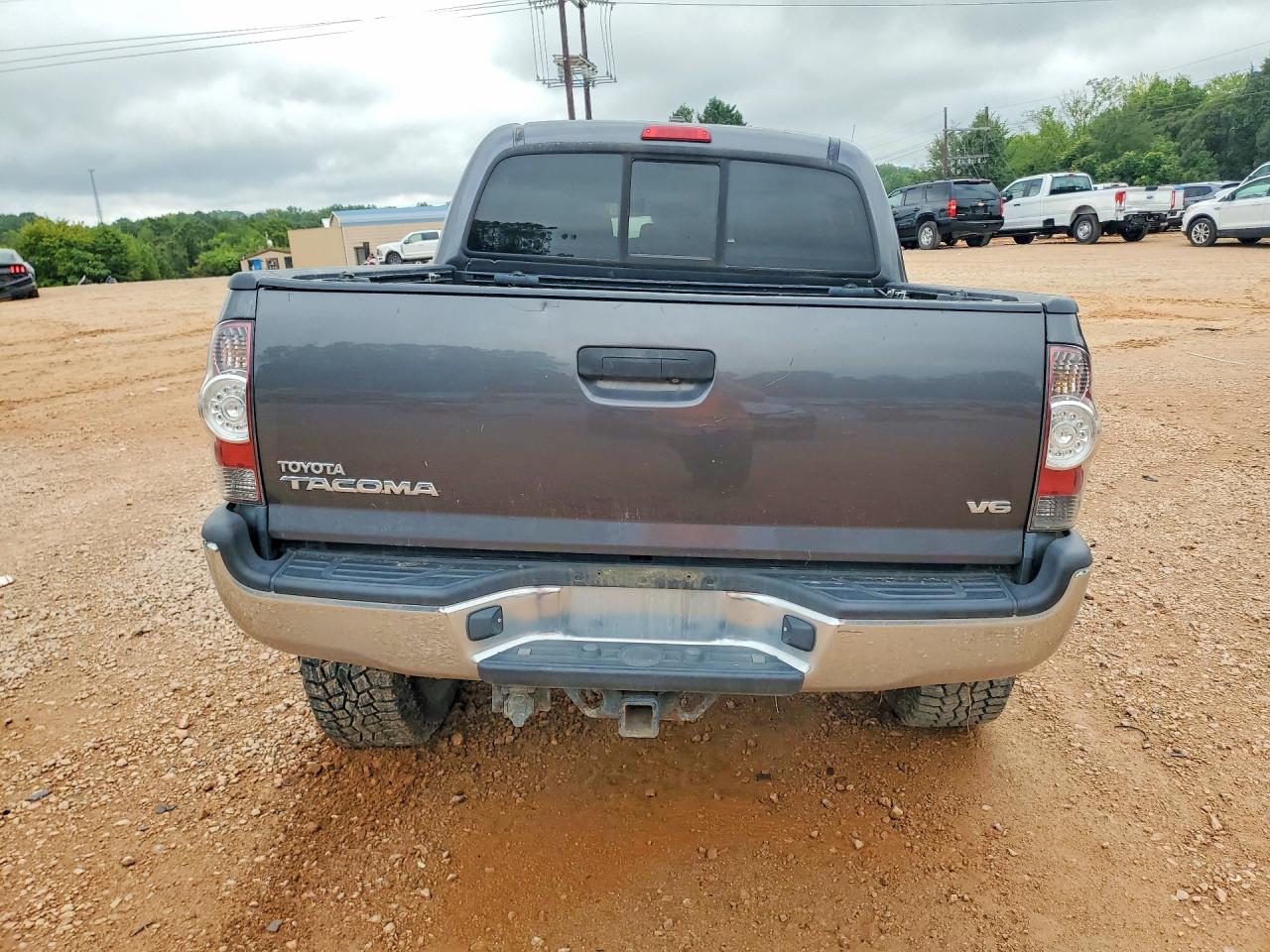 2011 Toyota Tacoma V6 Gray vin: 3TMLU4EN7BM069443