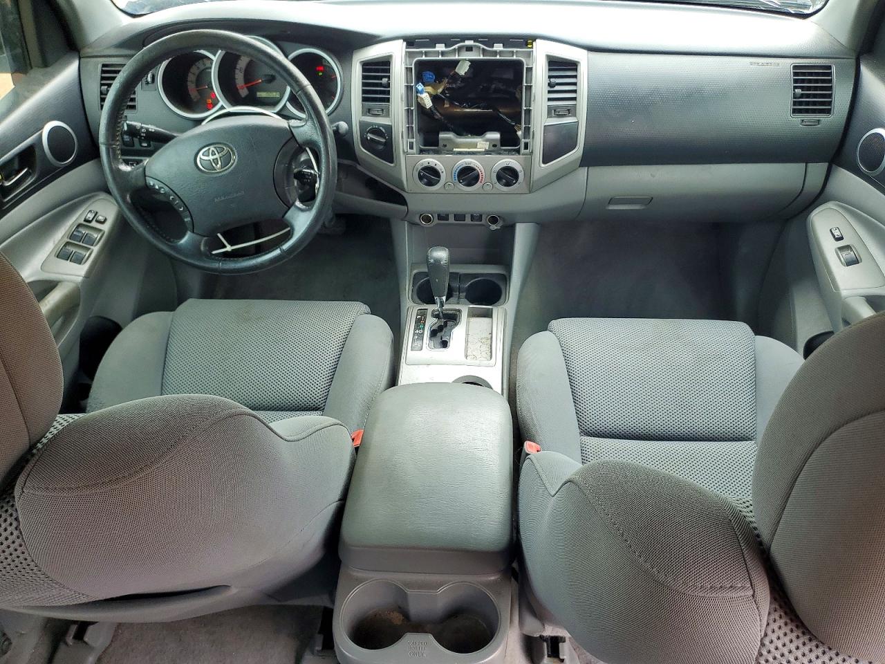 2011 Toyota Tacoma V6 Gray vin: 3TMLU4EN7BM069443