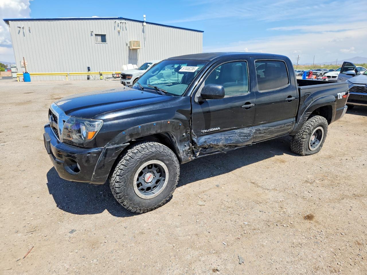 2011 Toyota Tacoma Double Cab Black vin: 3TMLU4EN7BM072374