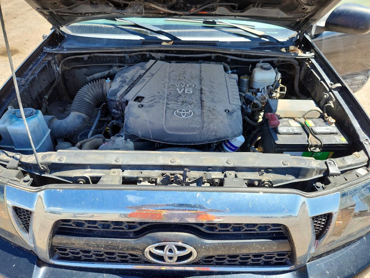 2011 Toyota Tacoma Double Cab Black vin: 3TMLU4EN7BM072374