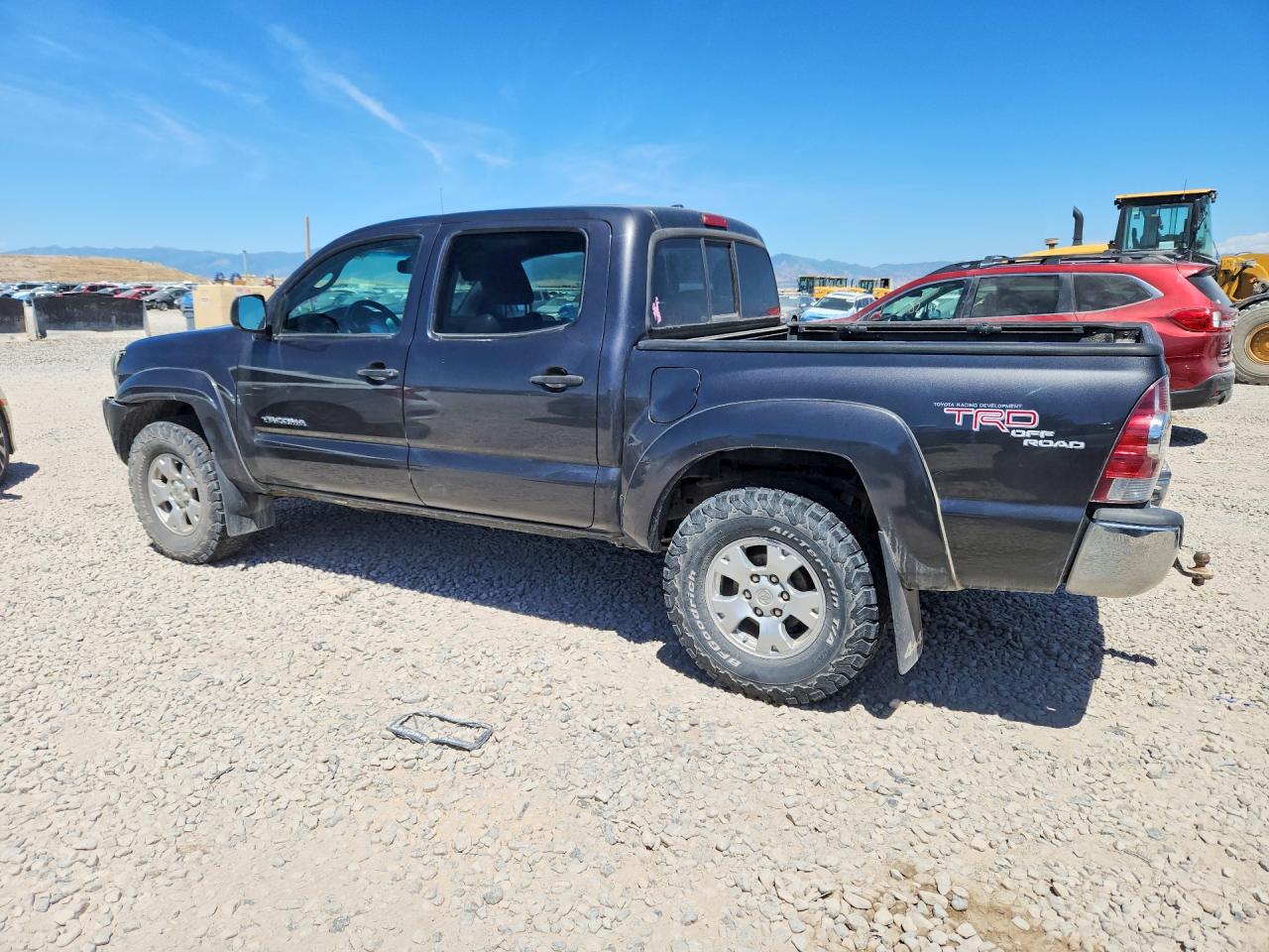 2011 Toyota Tacoma Double Cab Gray vin: 3TMLU4EN7BM076232