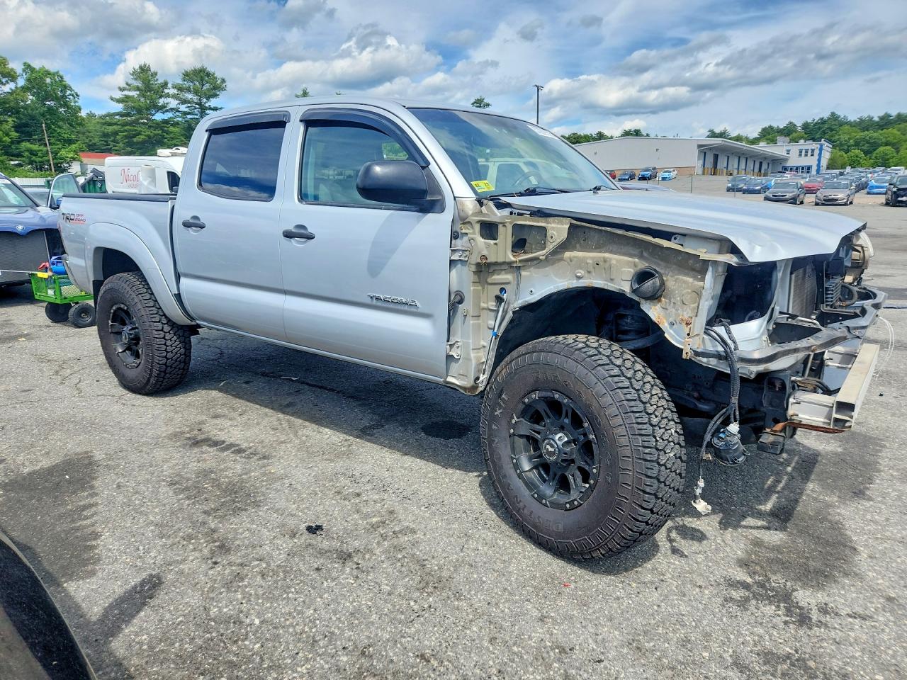 2012 Toyota Tacoma Double Cab Silver vin: 3TMLU4EN7CM098149