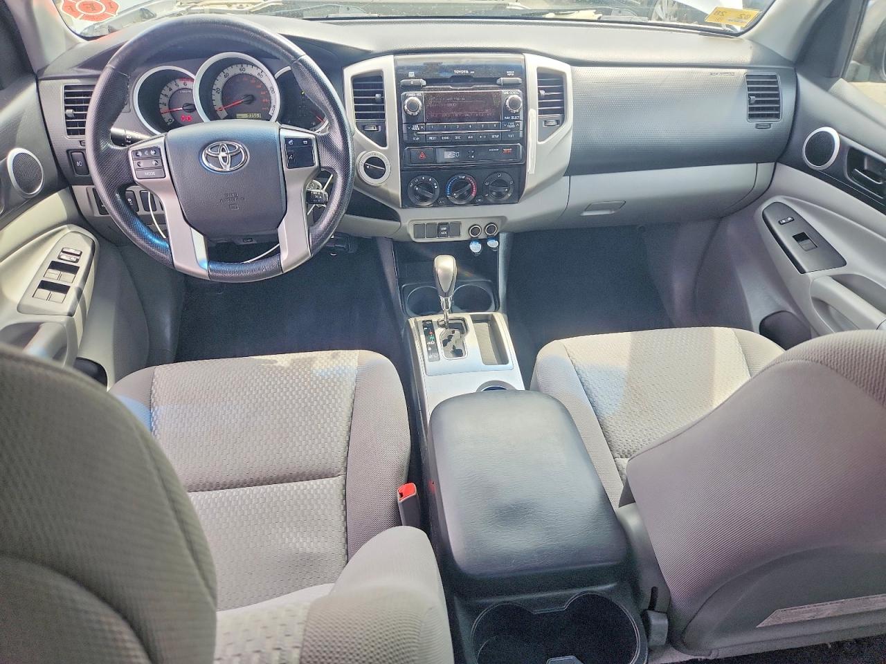 2012 Toyota Tacoma Double Cab Silver vin: 3TMLU4EN7CM098149