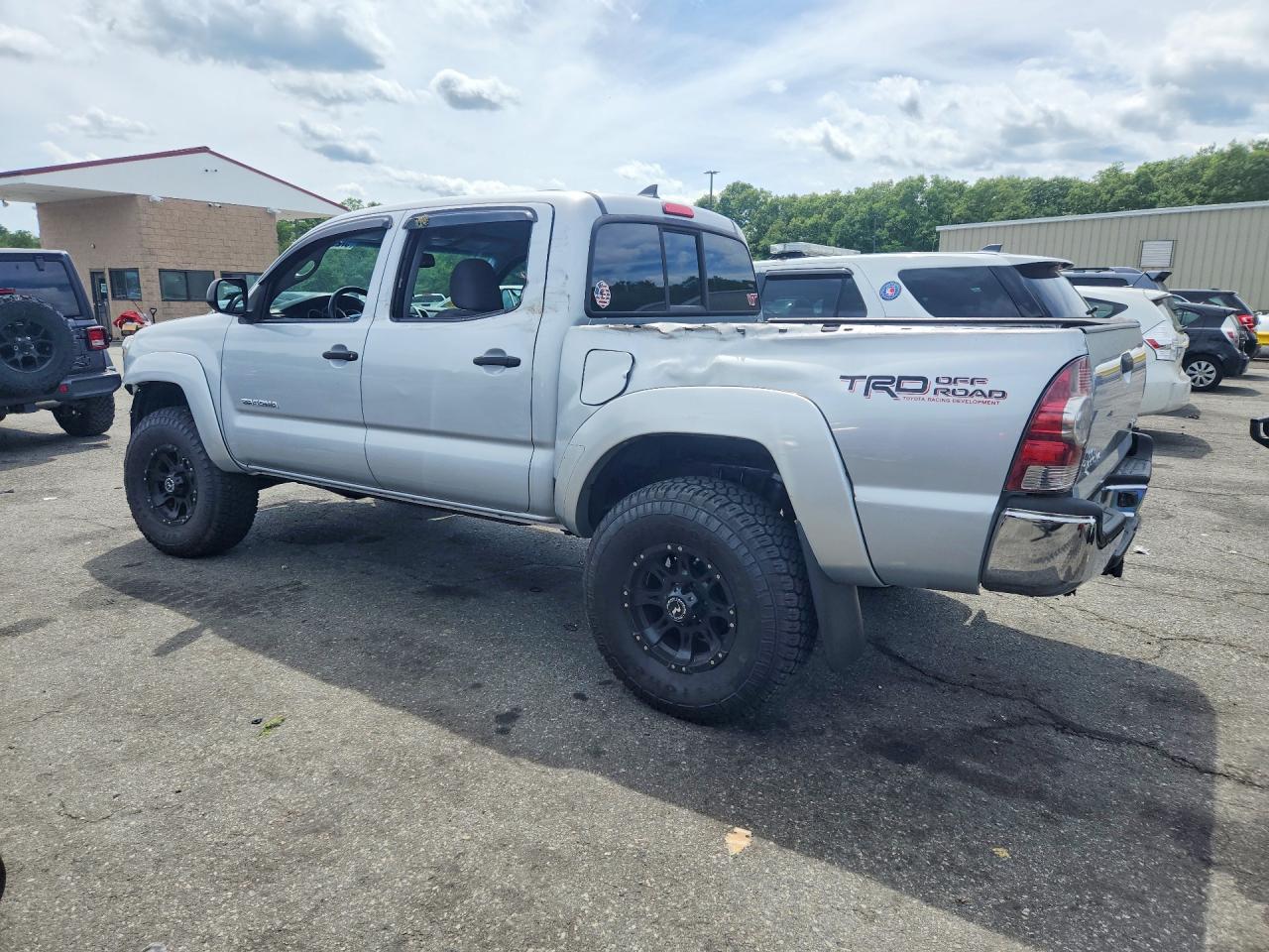 2012 Toyota Tacoma Double Cab Silver vin: 3TMLU4EN7CM098149
