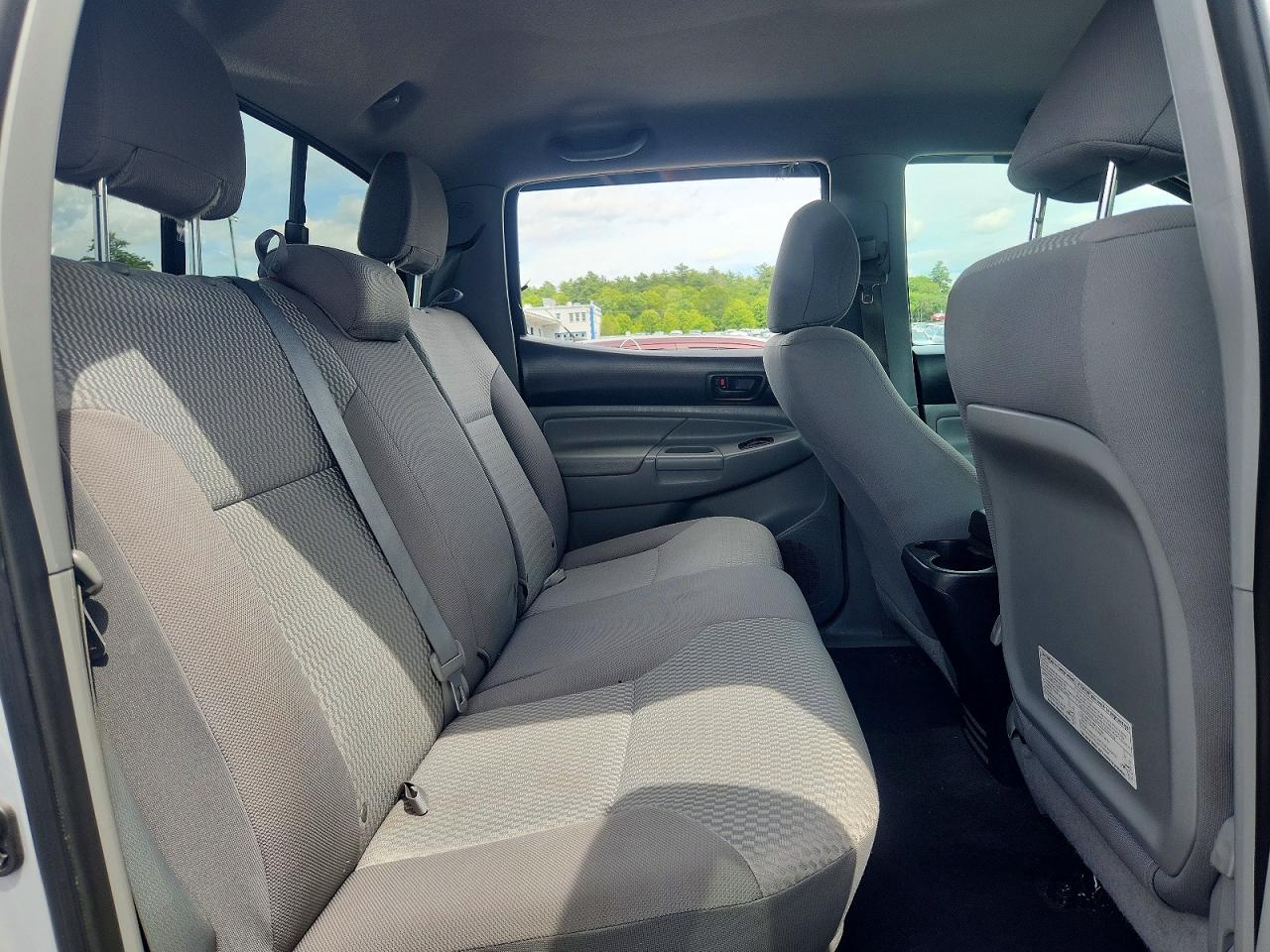 2012 Toyota Tacoma Double Cab Silver vin: 3TMLU4EN7CM098149