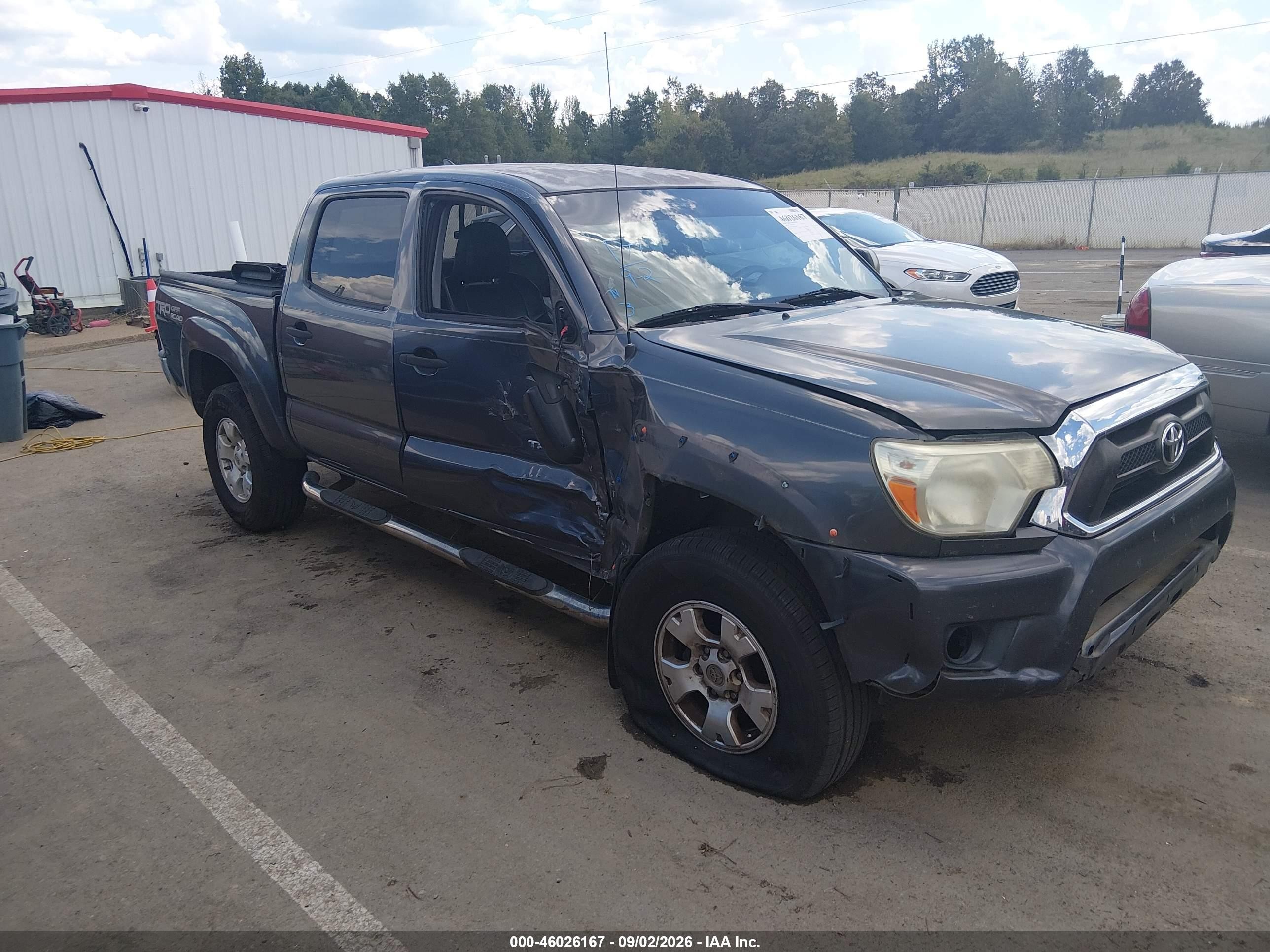 2014 Toyota Tacoma Base V6 Gray vin: 3TMLU4EN7EM137762