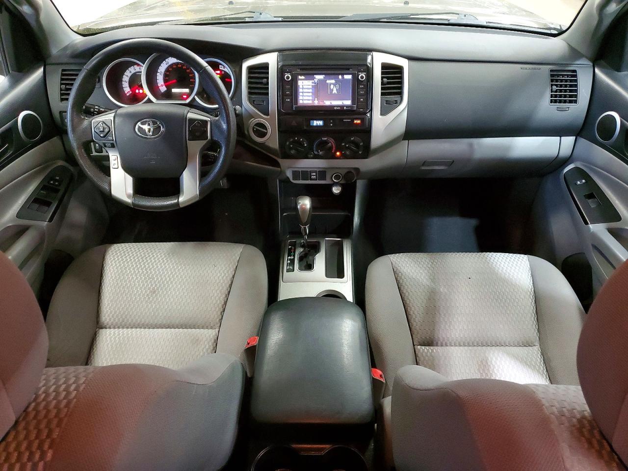 2014 Toyota Tacoma Double Cab Коричневый vin: 3TMLU4EN7EM138264