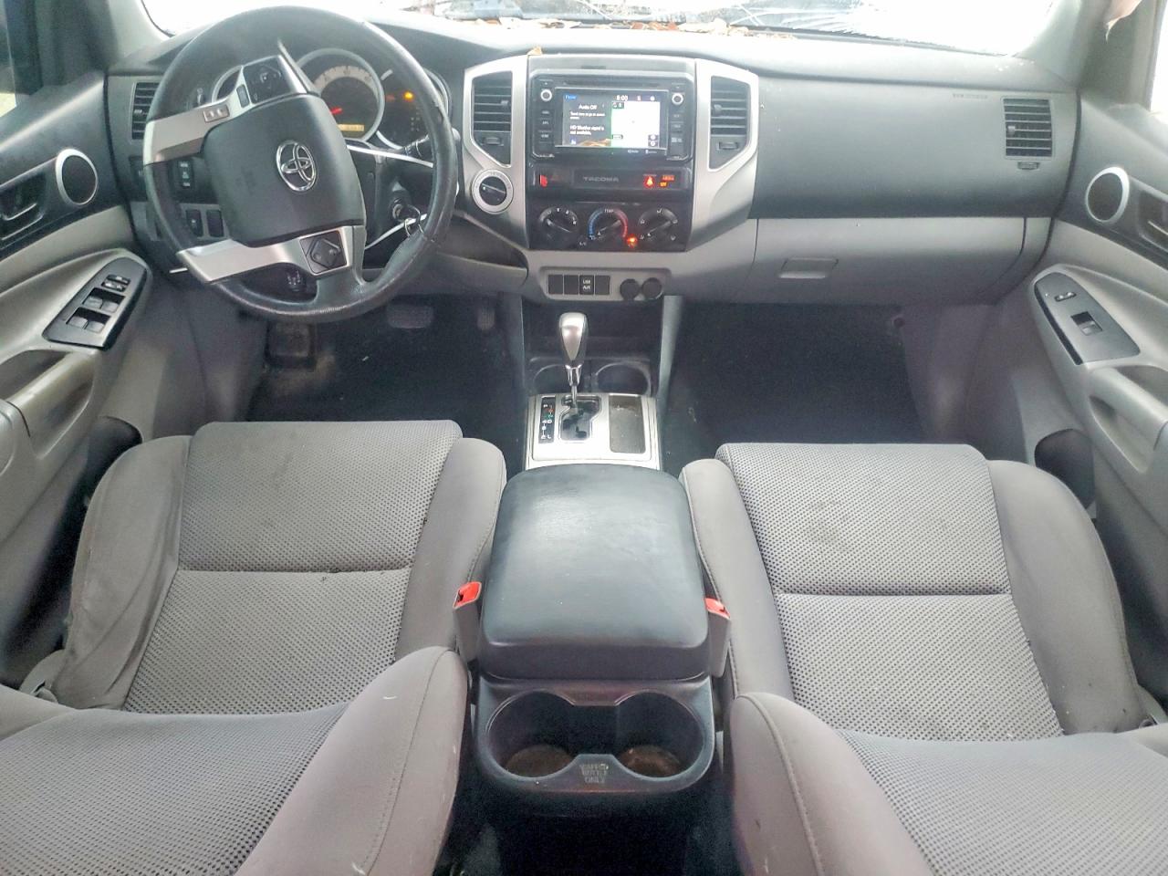 2015 Toyota Tacoma V6 White vin: 3TMLU4EN7FM171072