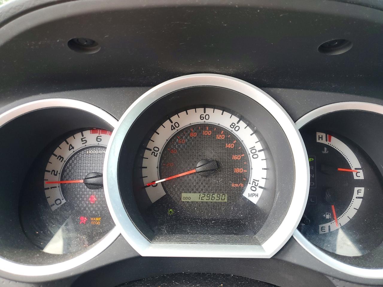 2015 Toyota Tacoma V6 Серый vin: 3TMLU4EN7FM178586