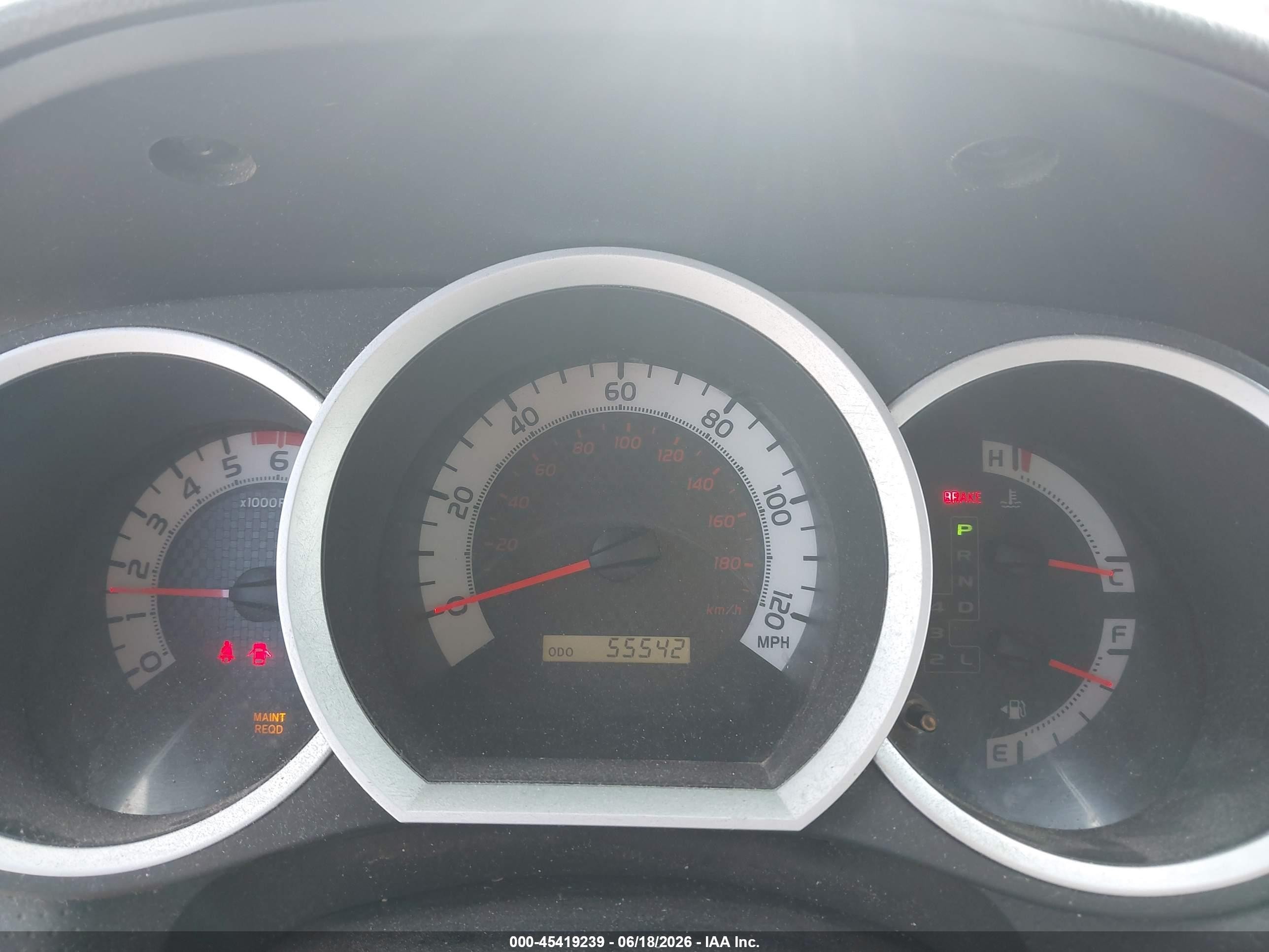 2015 Toyota Tacoma Base V6 Red vin: 3TMLU4EN7FM185070